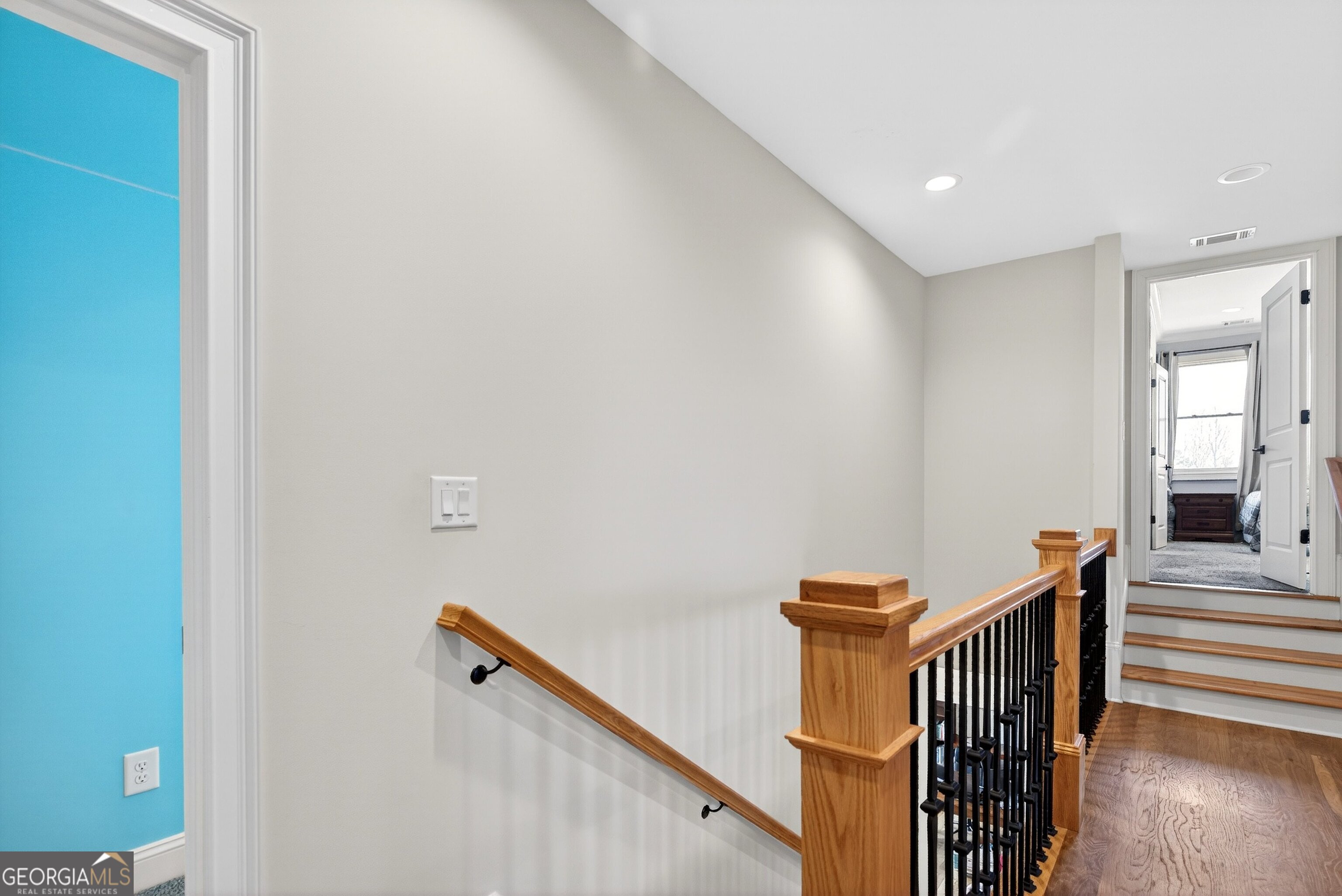 61 Forest Berry Court Property Photo 38