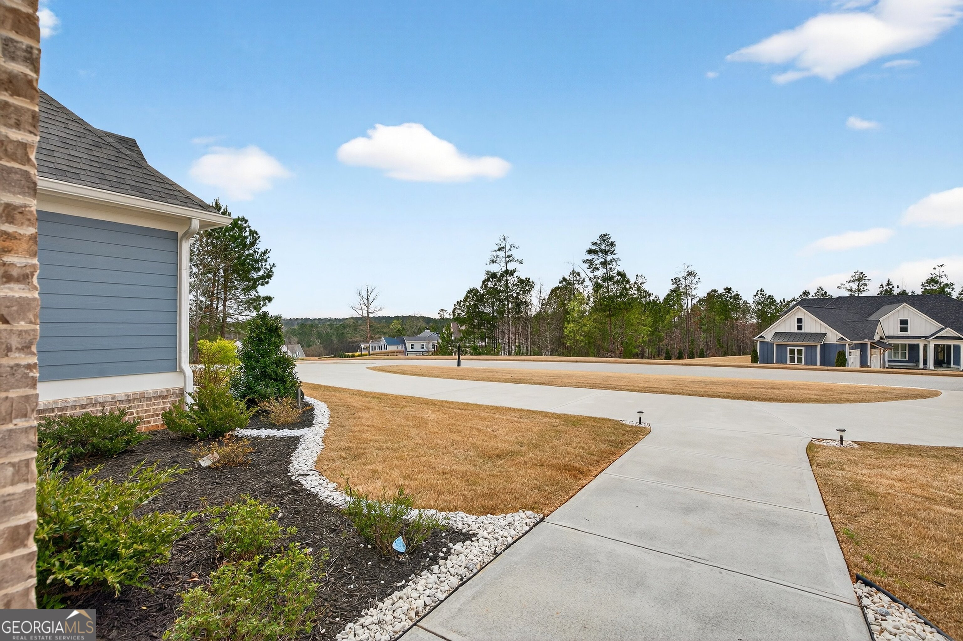 61 Forest Berry Court Property Photo 54