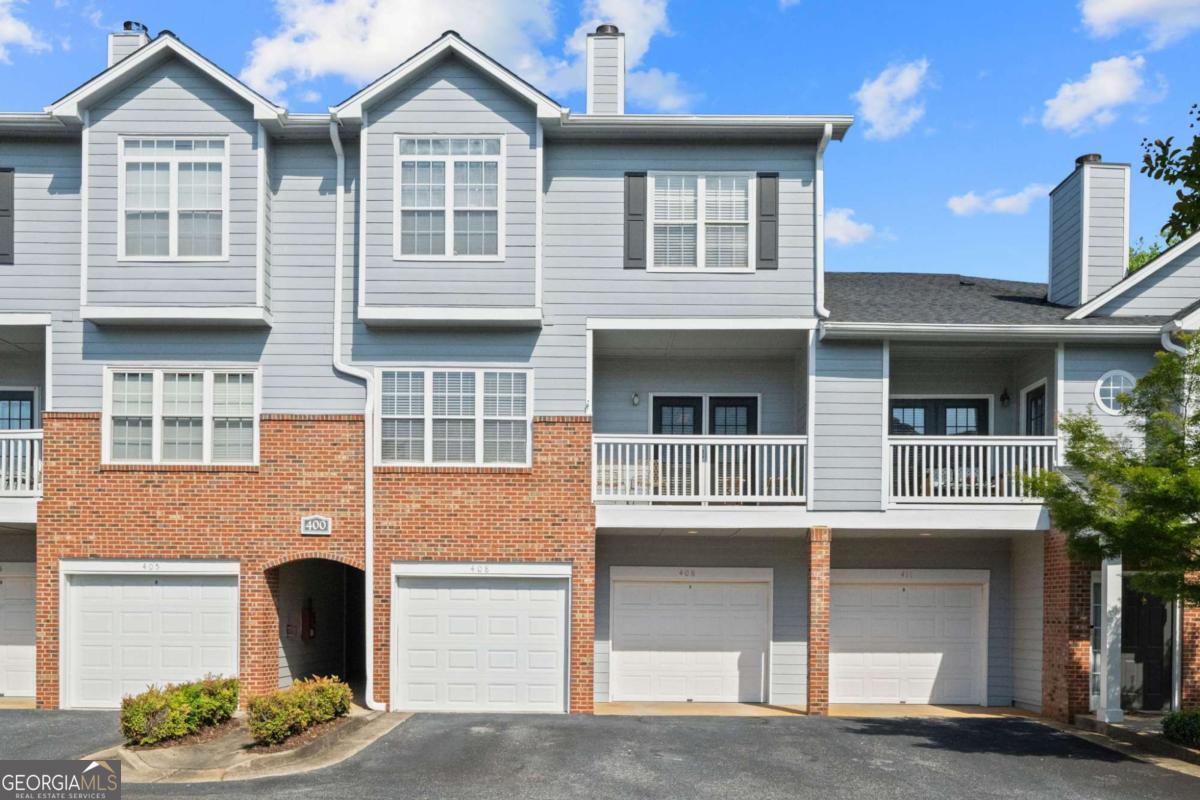 408 Vinings Forest Circle SE Property Photo 1