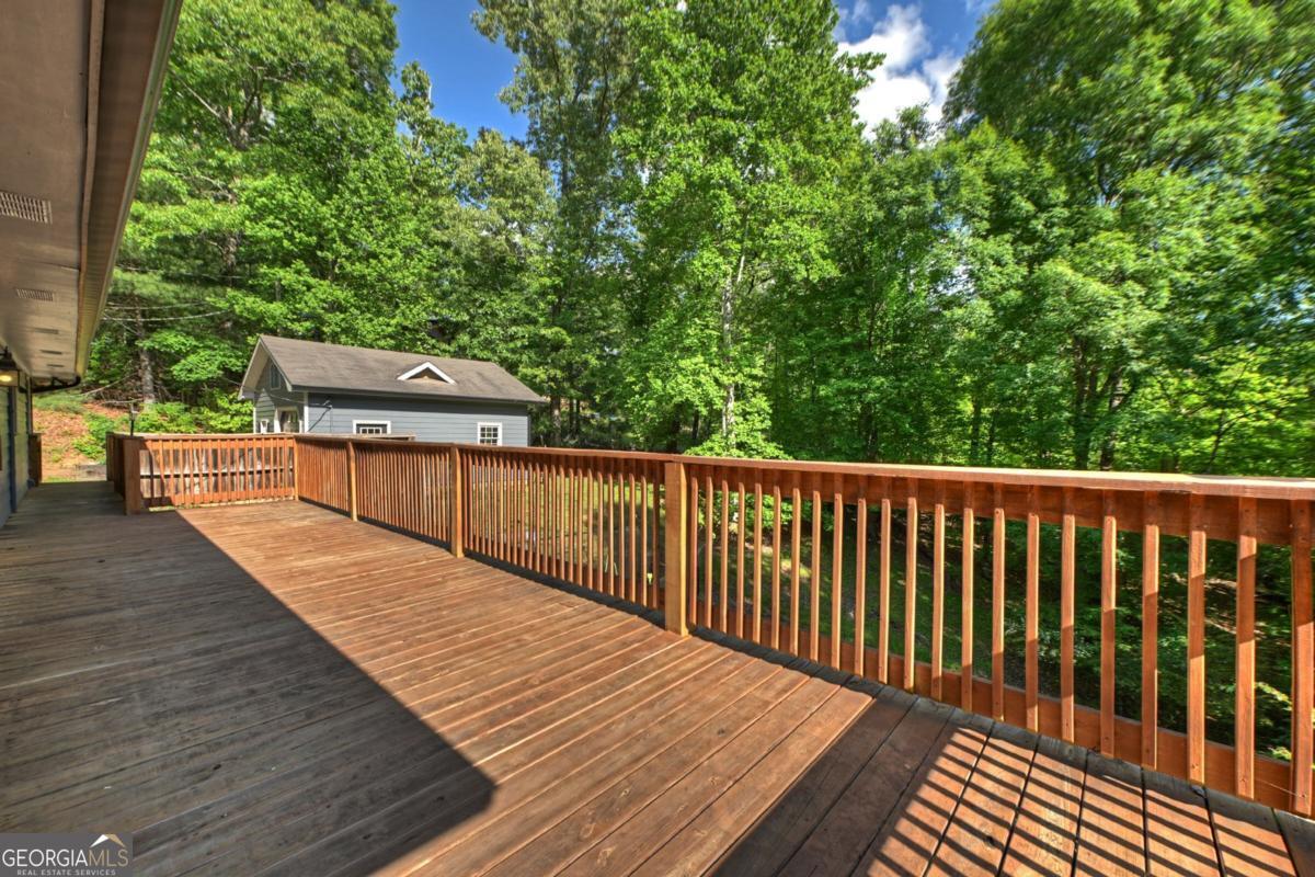 317 Hideaway Place Property Photo 12