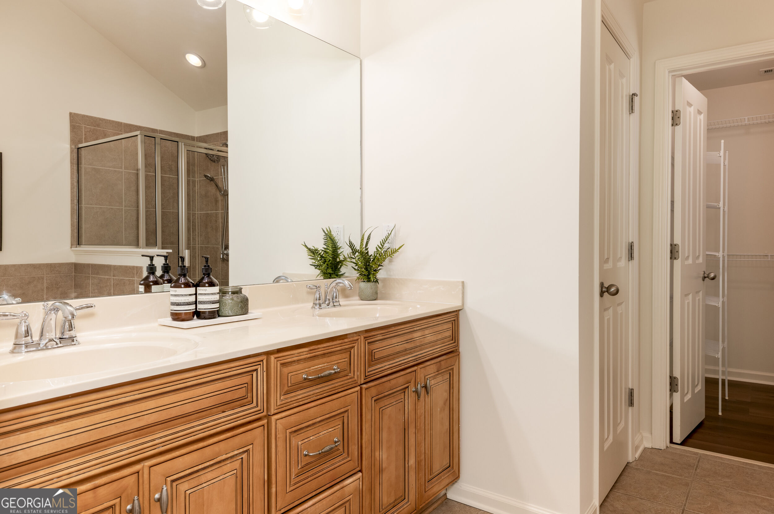 7280 Glisten Avenue Property Photo 14