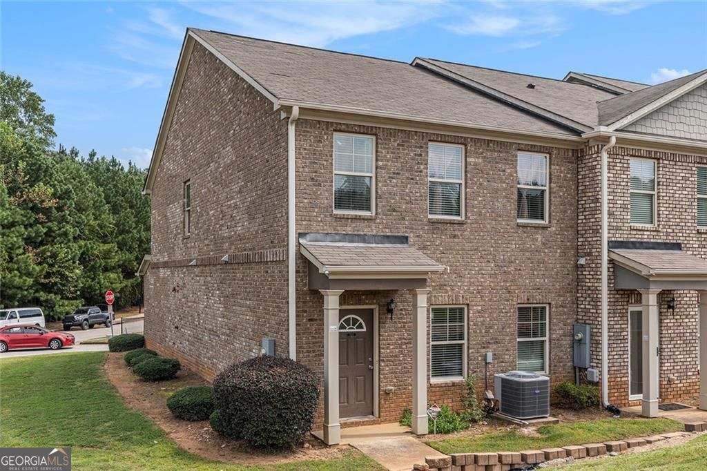 7442 Pine Brook Road Property Photo 1