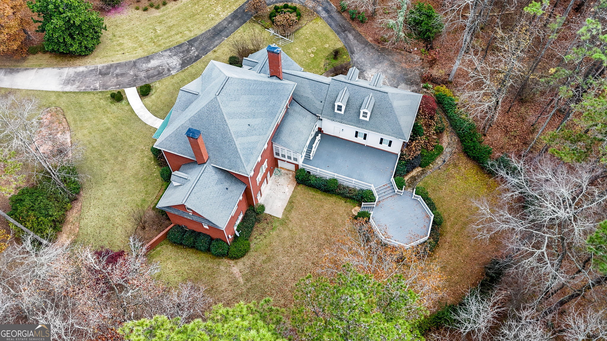 8467 Hearn Road Property Photo 13