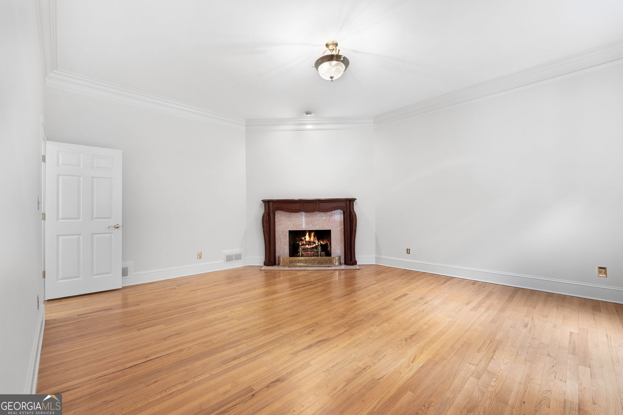 8467 Hearn Road Property Photo 38
