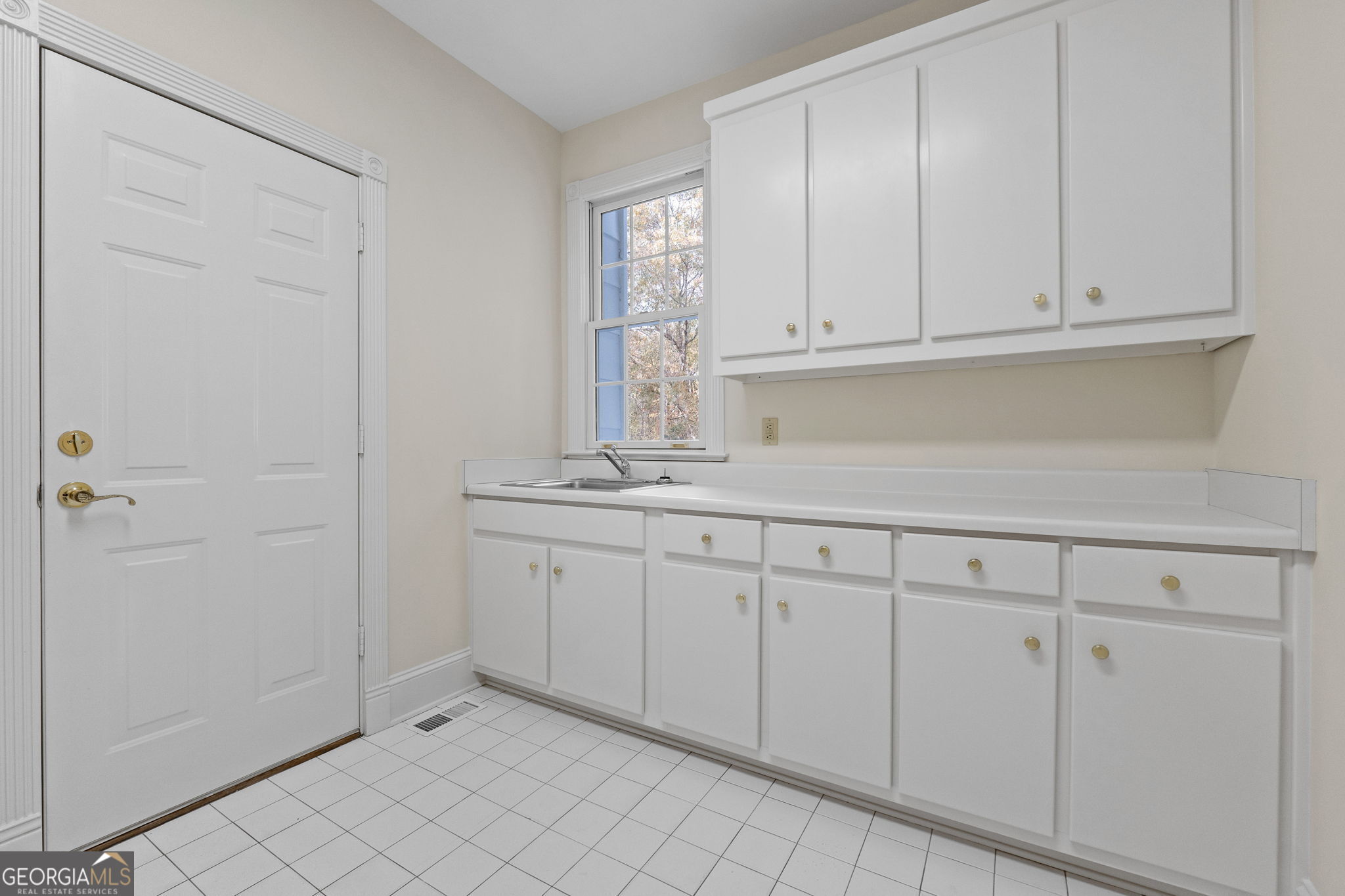 8467 Hearn Road Property Photo 52