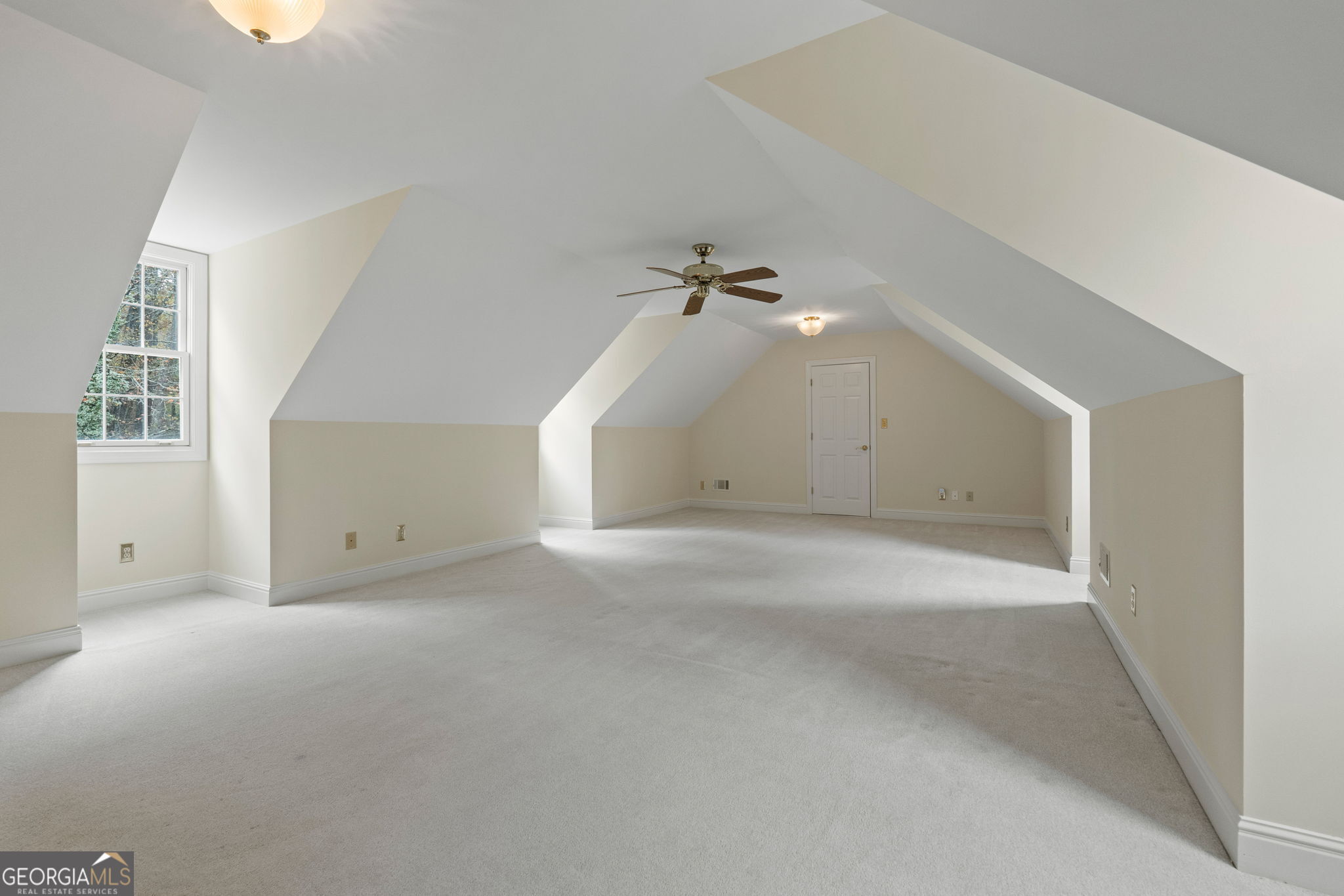 8467 Hearn Road Property Photo 70