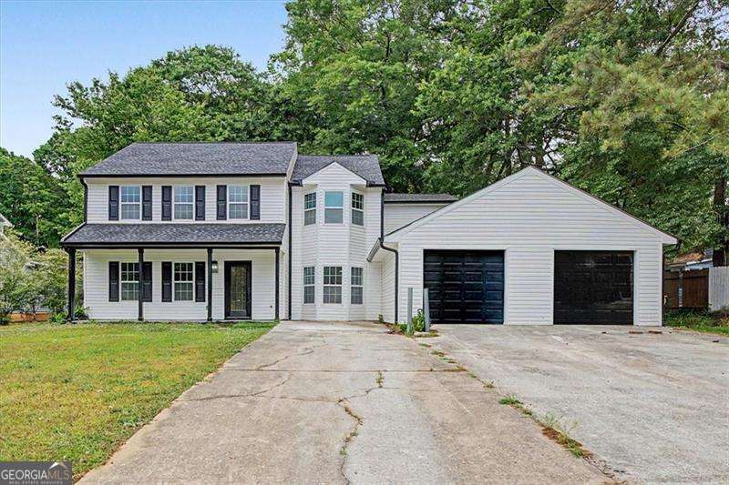 609 Woodknoll Court Property Photo 1