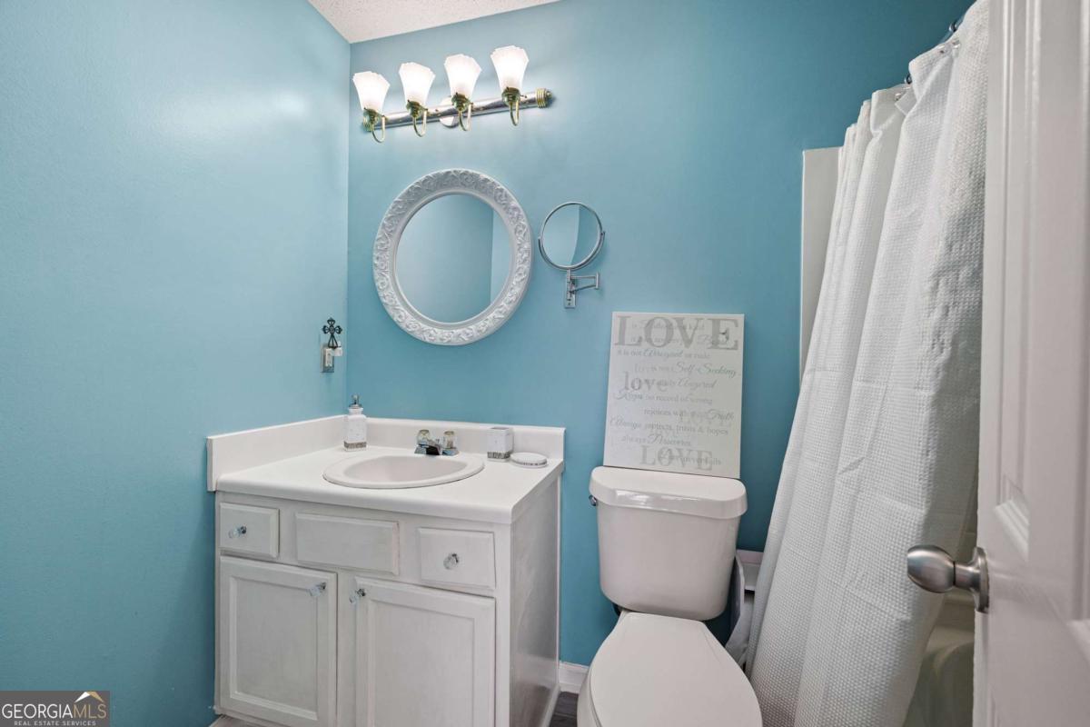 108 Greystone Way Property Photo 15