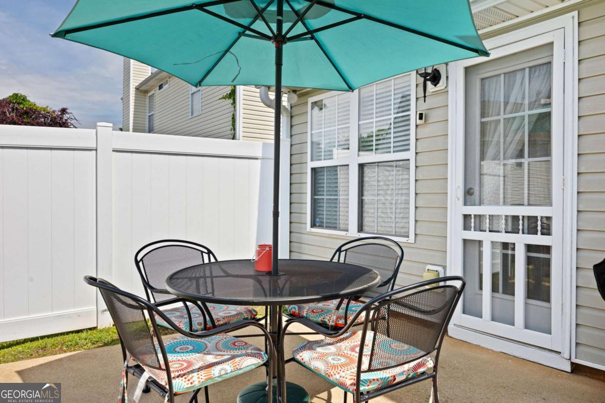 108 Greystone Way Property Photo 24