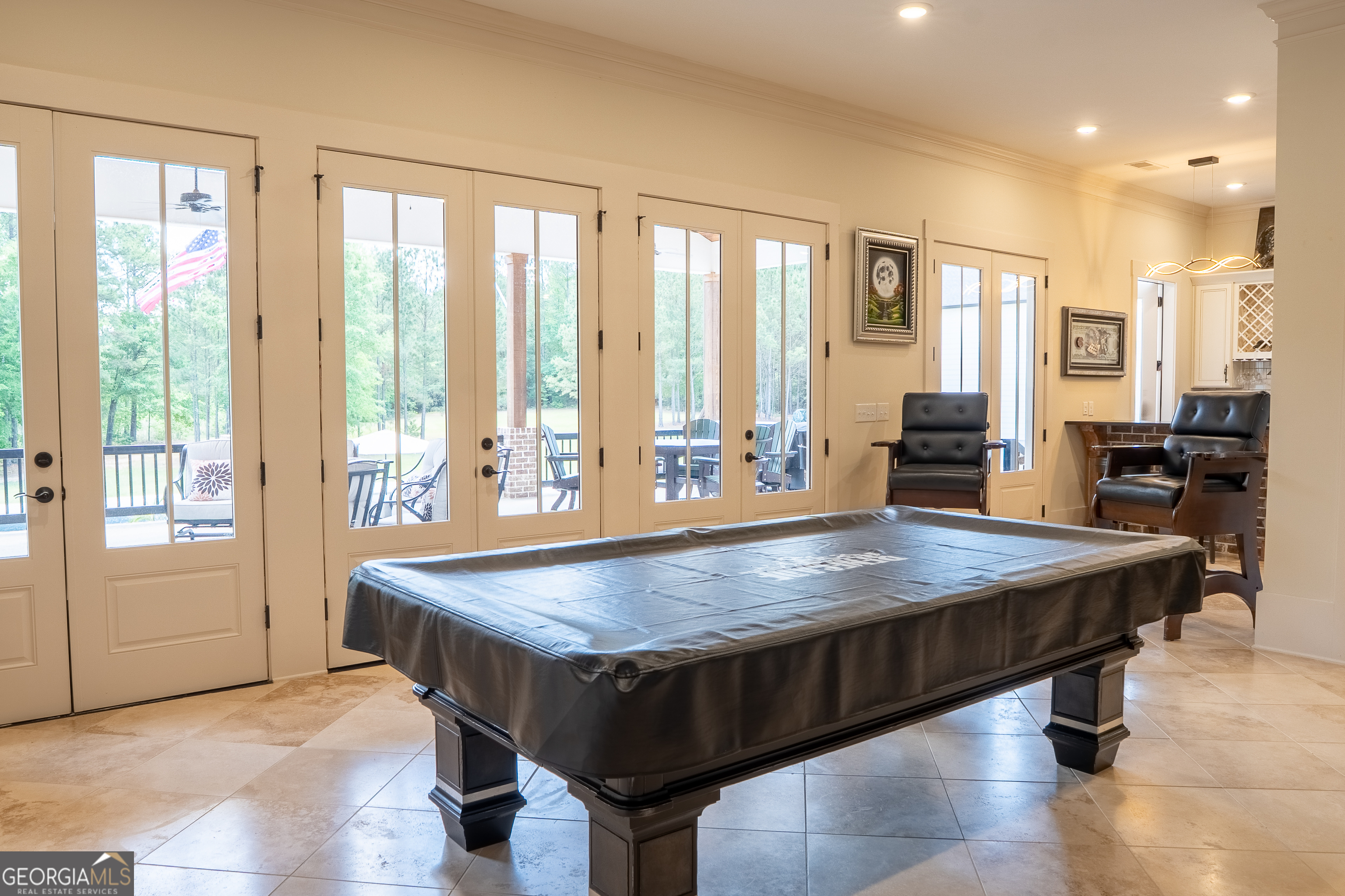 5888 Cobbham Road Property Photo 14