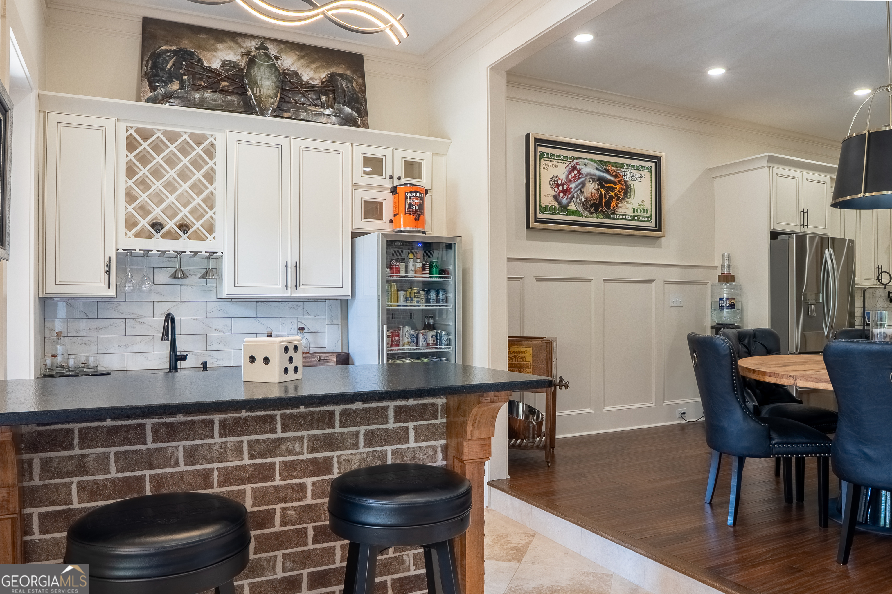 5888 Cobbham Road Property Photo 15