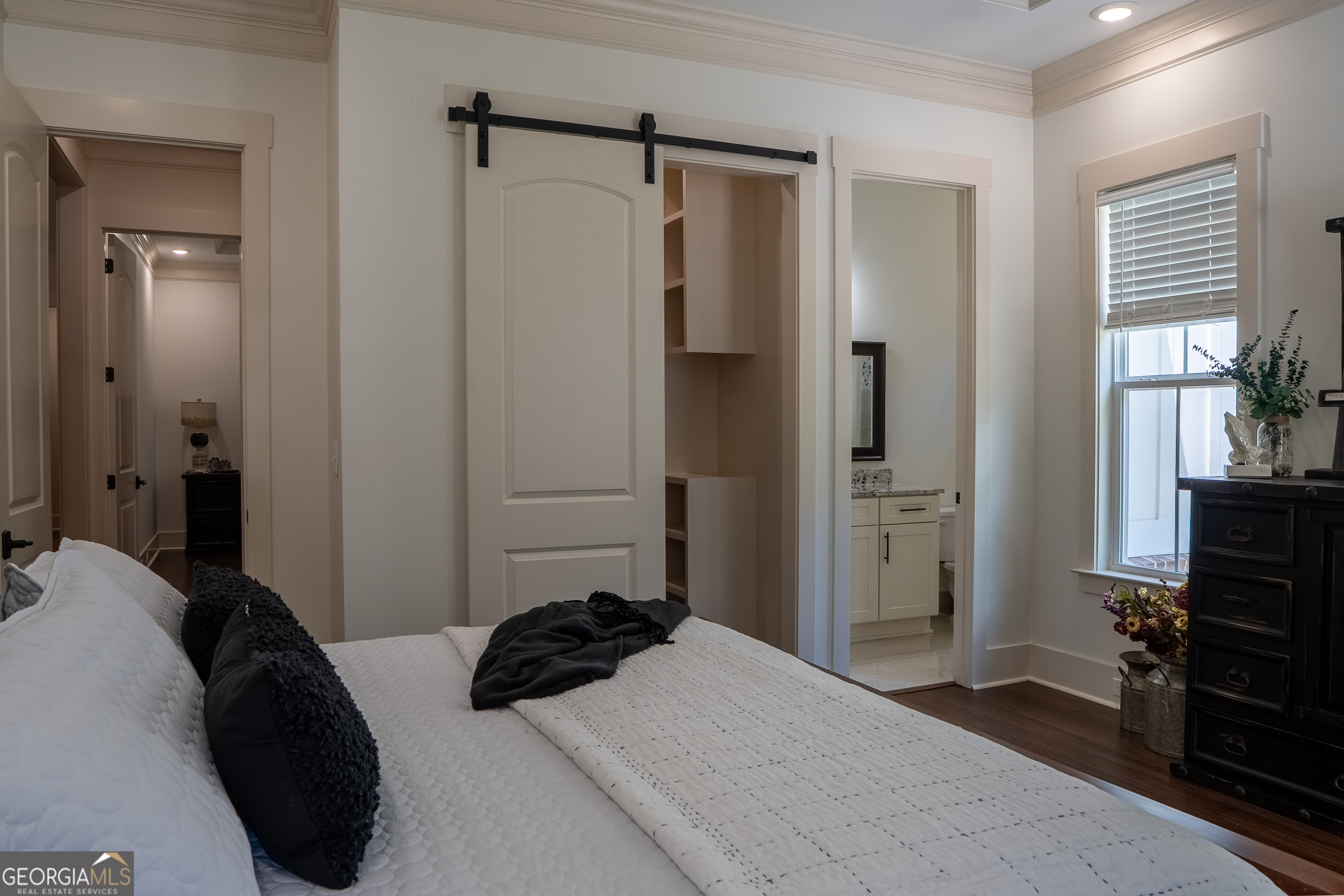 5888 Cobbham Road Property Photo 52