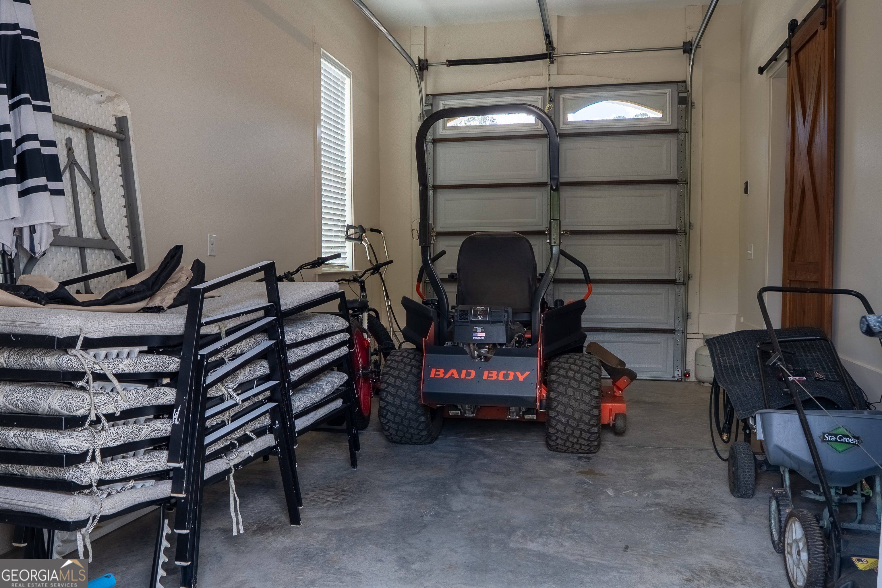 5888 Cobbham Road Property Photo 60