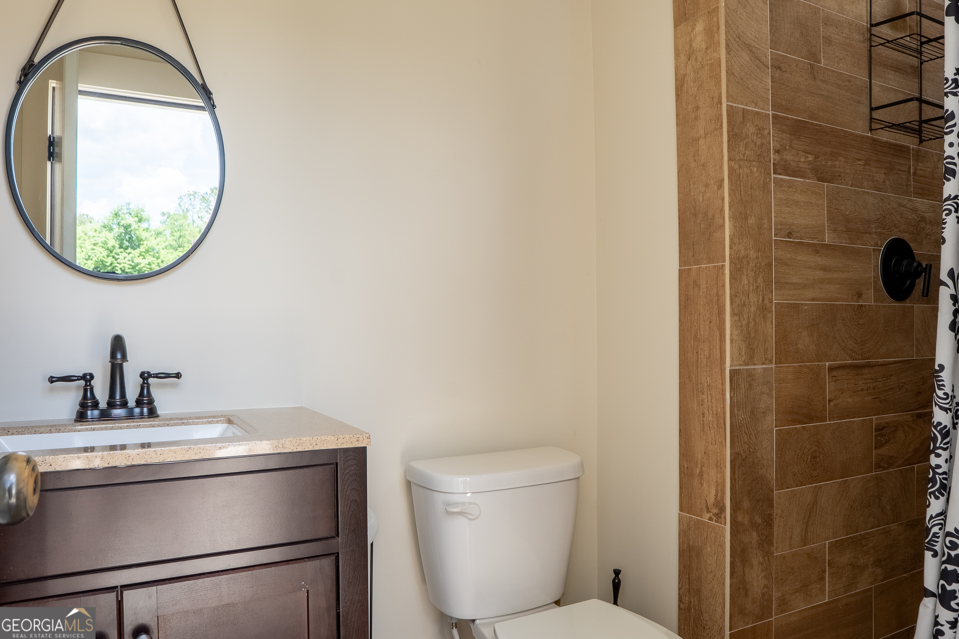 5888 Cobbham Road Property Photo 61