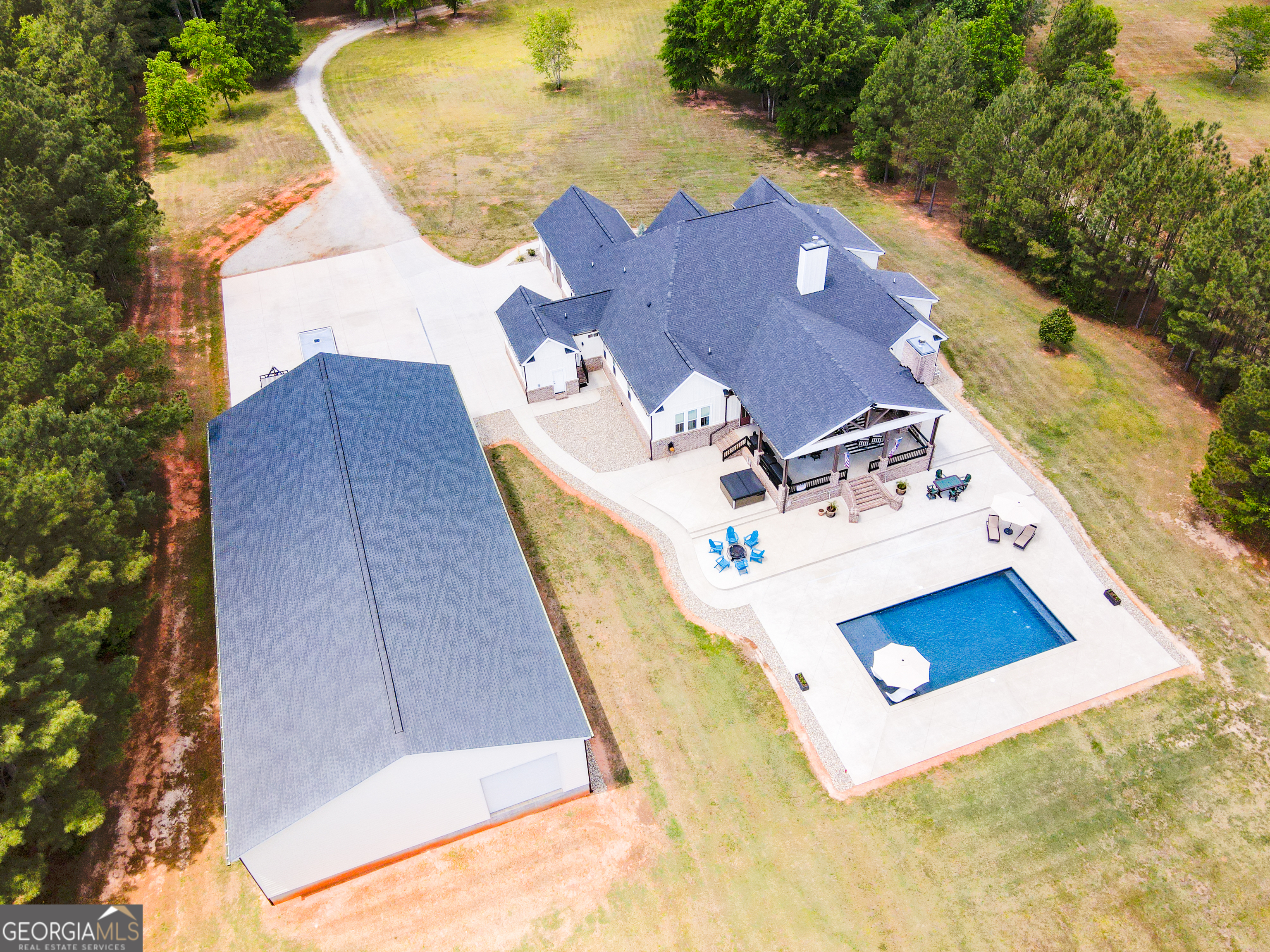 5888 Cobbham Road Property Photo 65