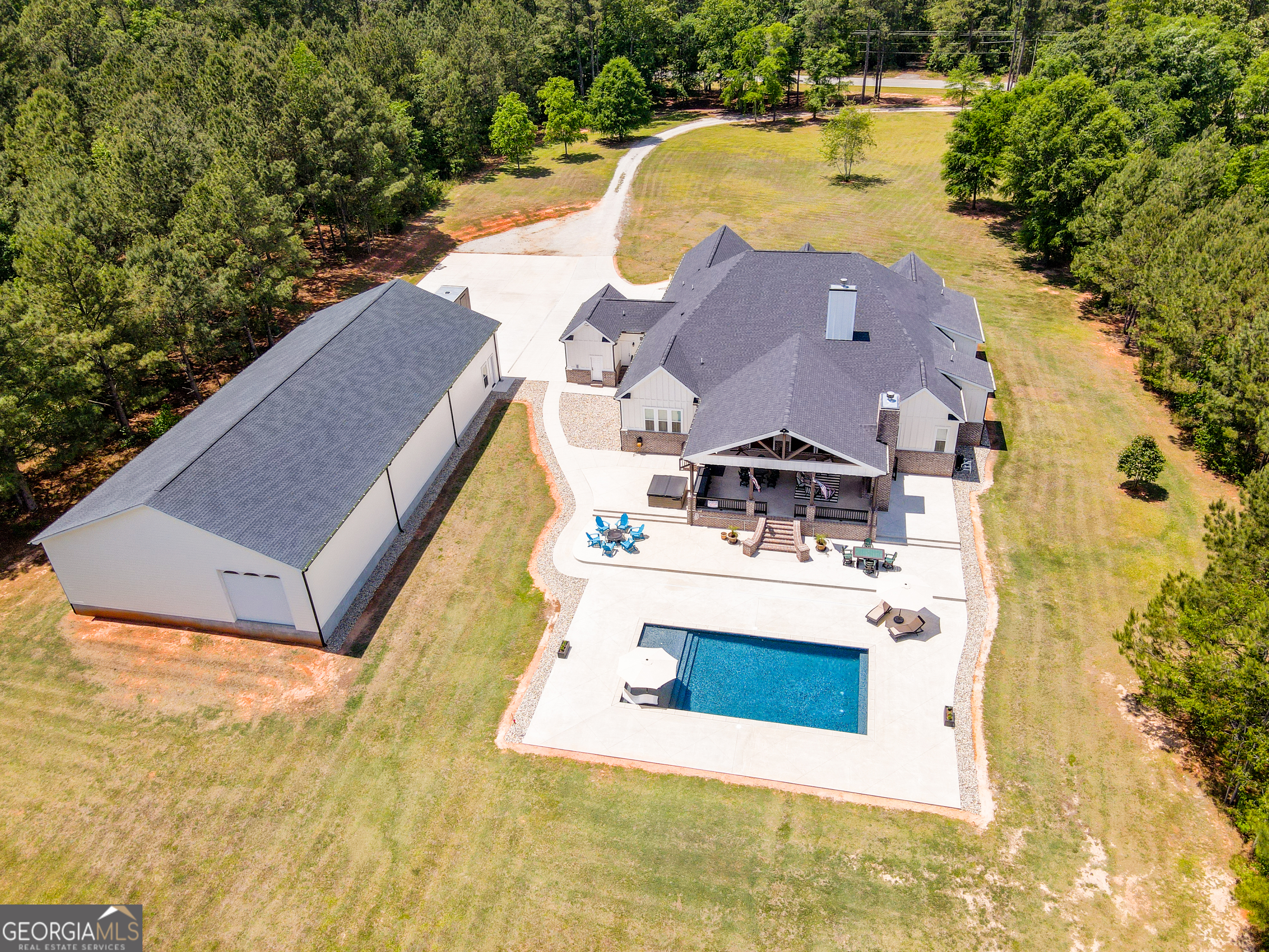 5888 Cobbham Road Property Photo 68