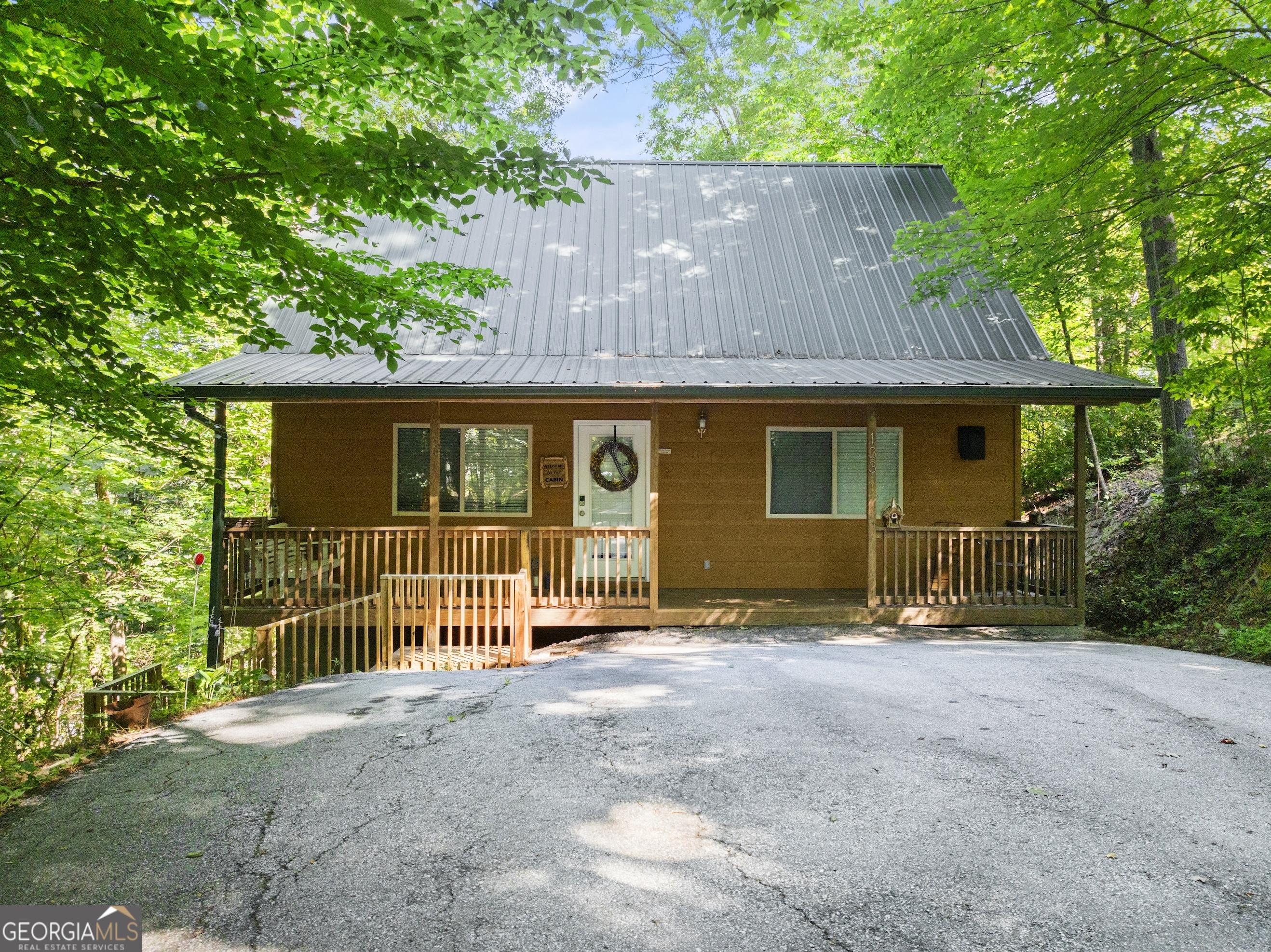 133 Bleckley Place Lane Property Photo 1