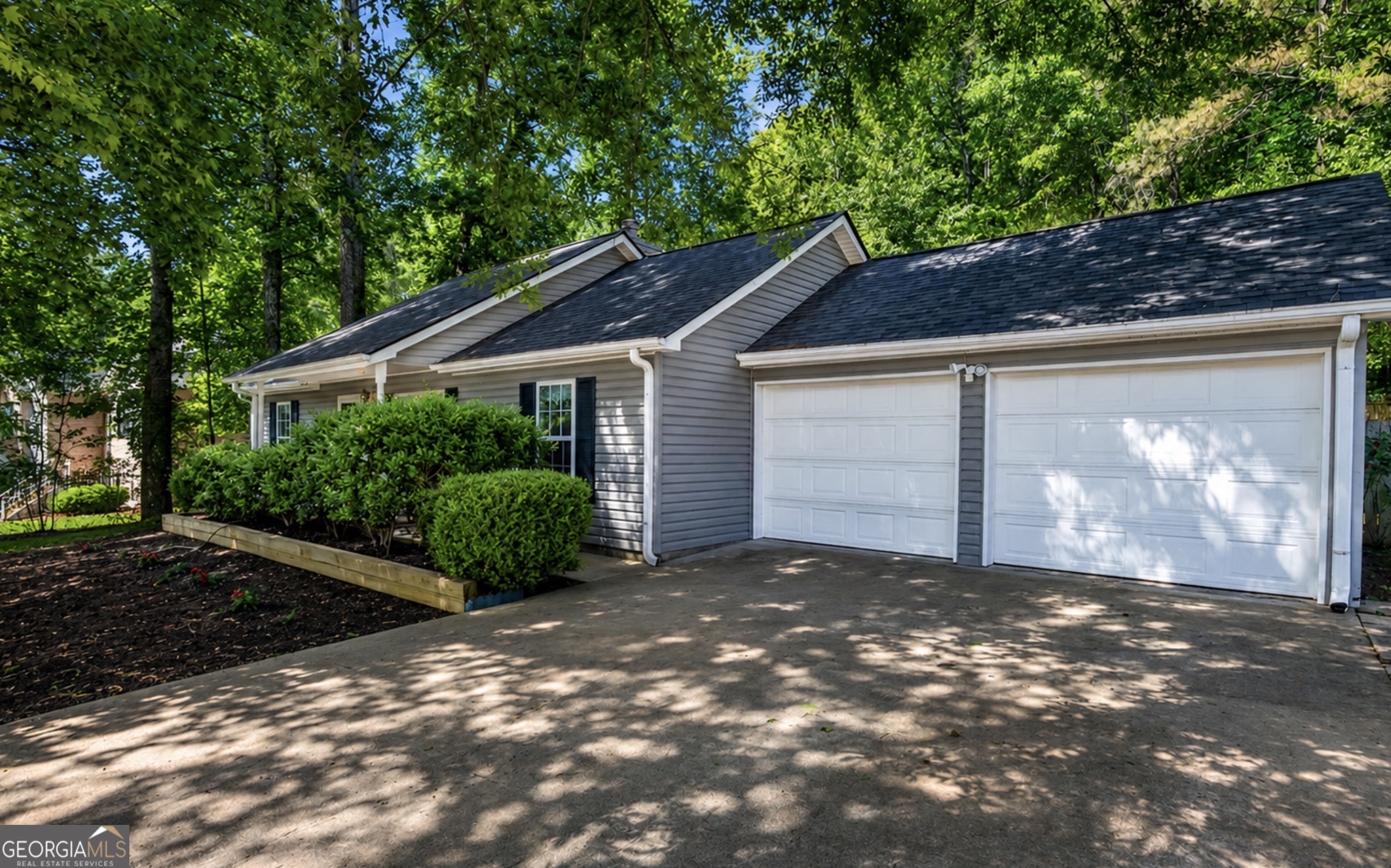 263 Cedars Glen Circle Property Photo 1