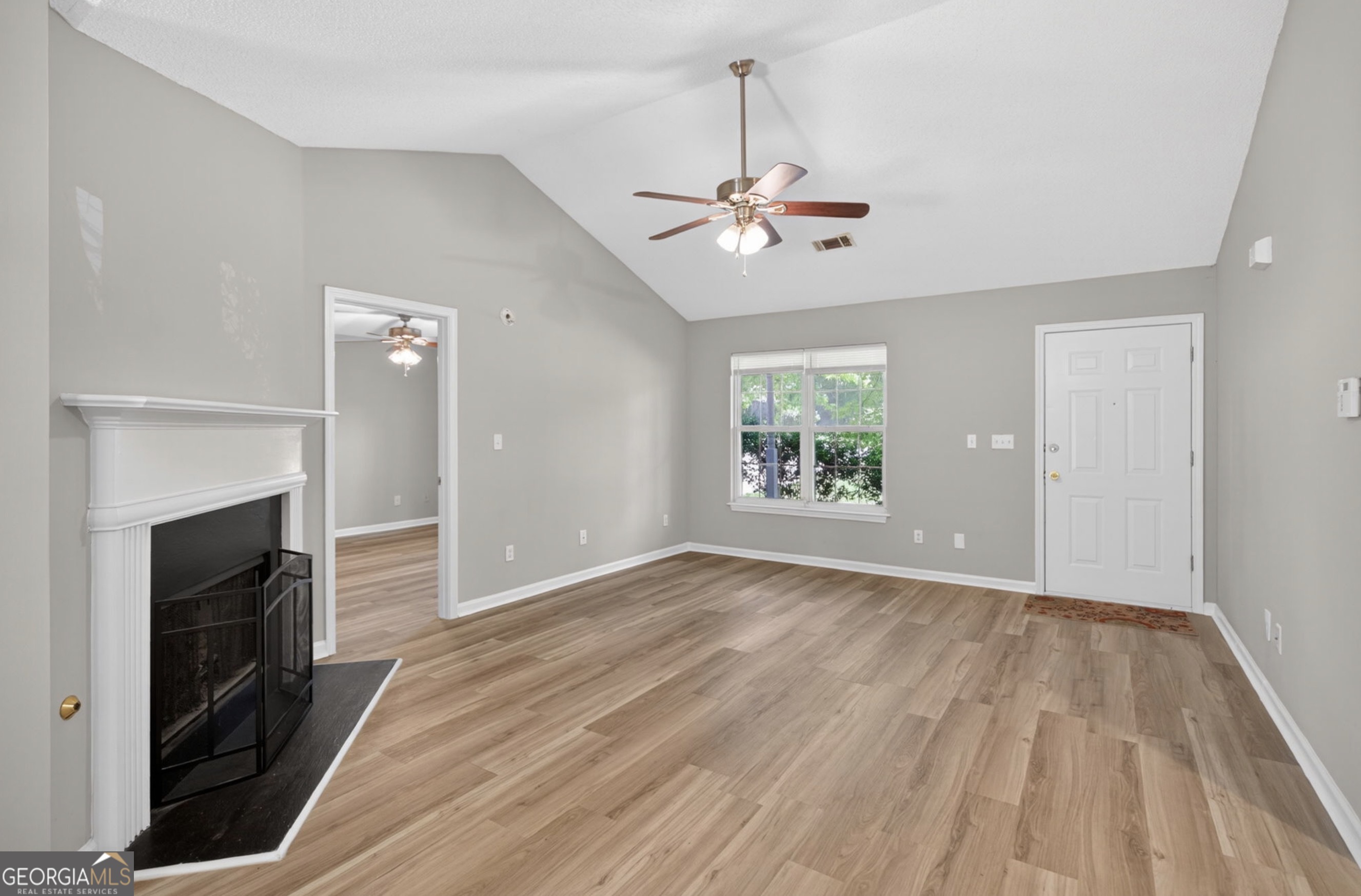 263 Cedars Glen Circle Property Photo 5