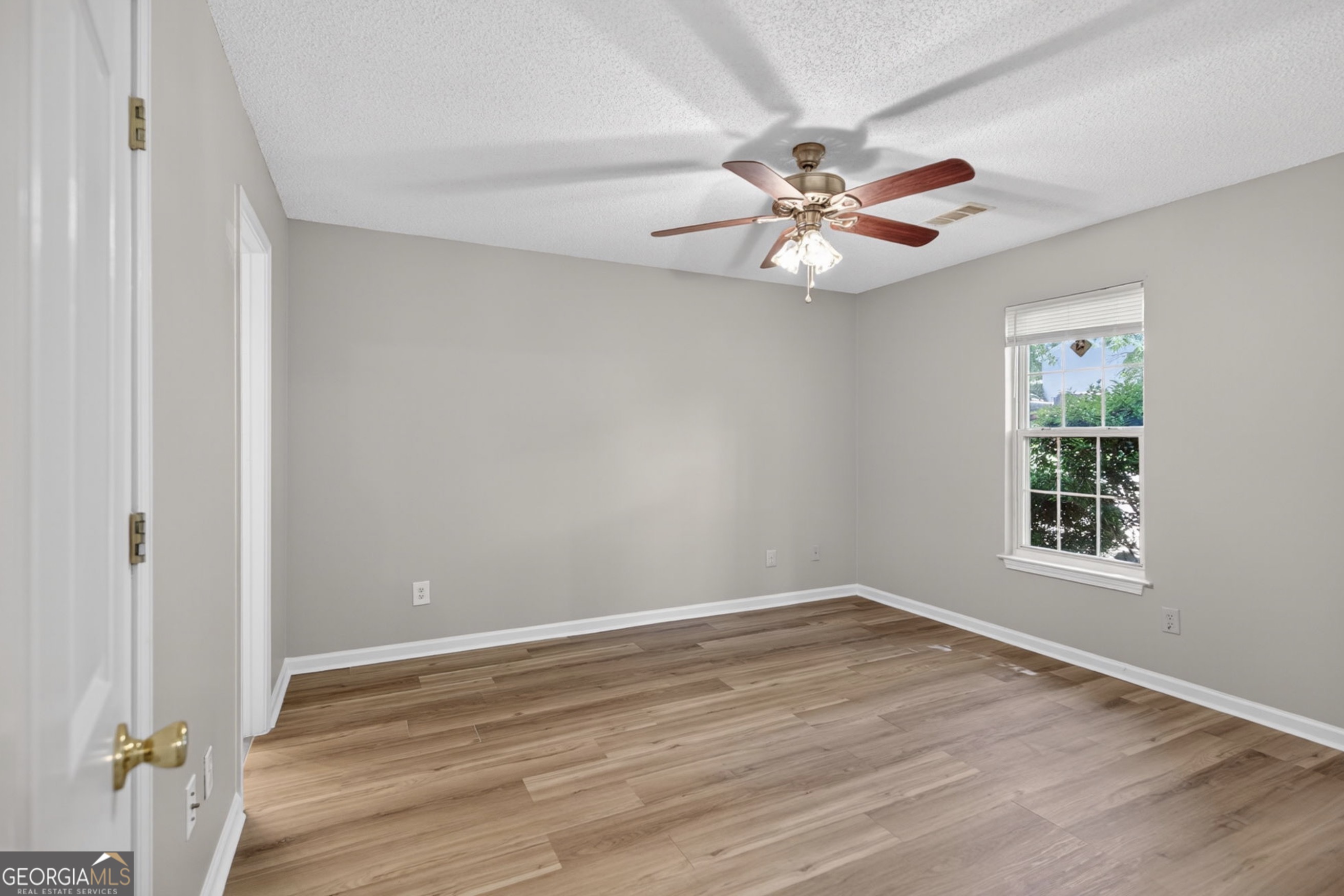 263 Cedars Glen Circle Property Photo 10