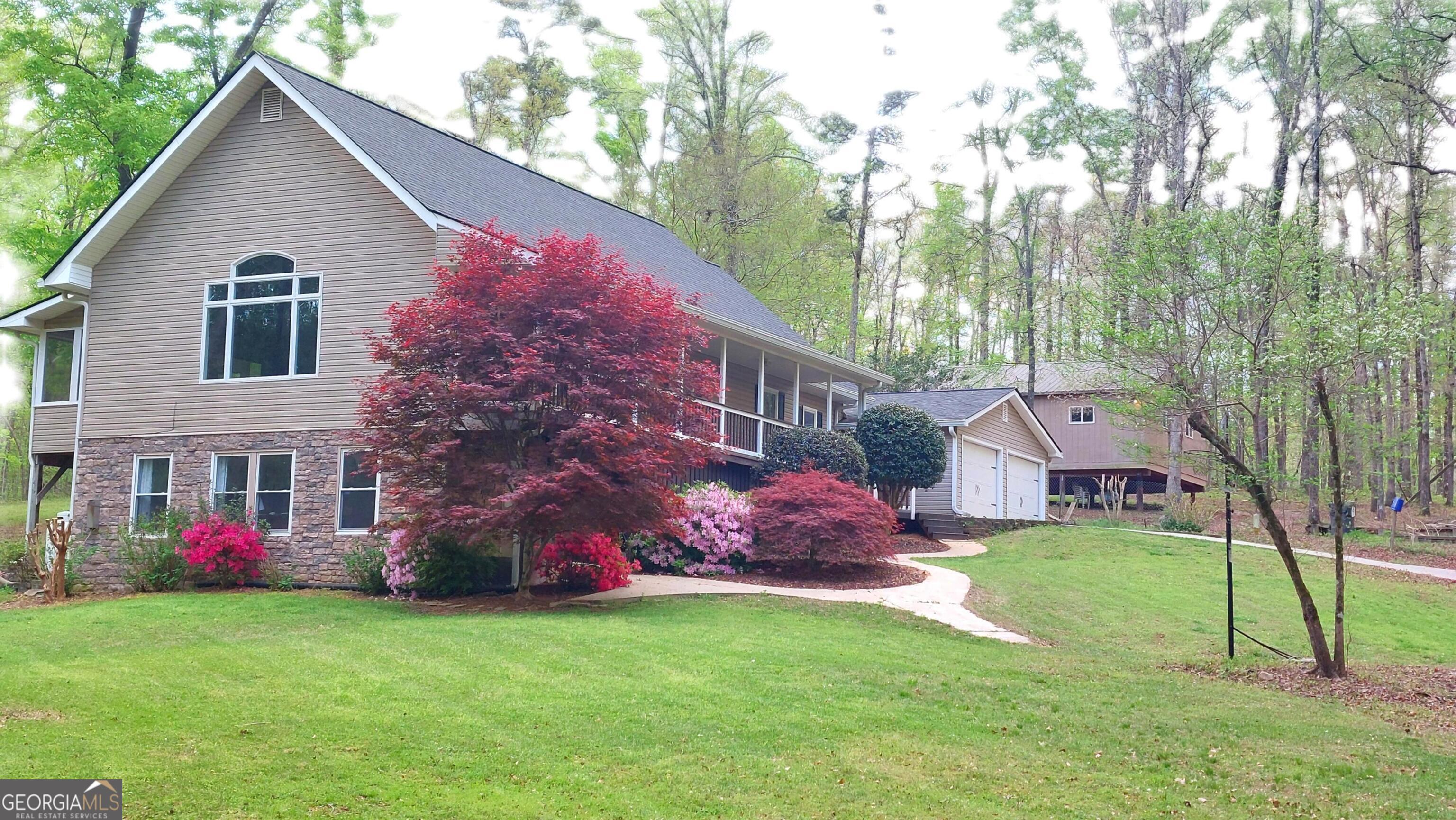 335 Winding Stream Trail Property Photo 2