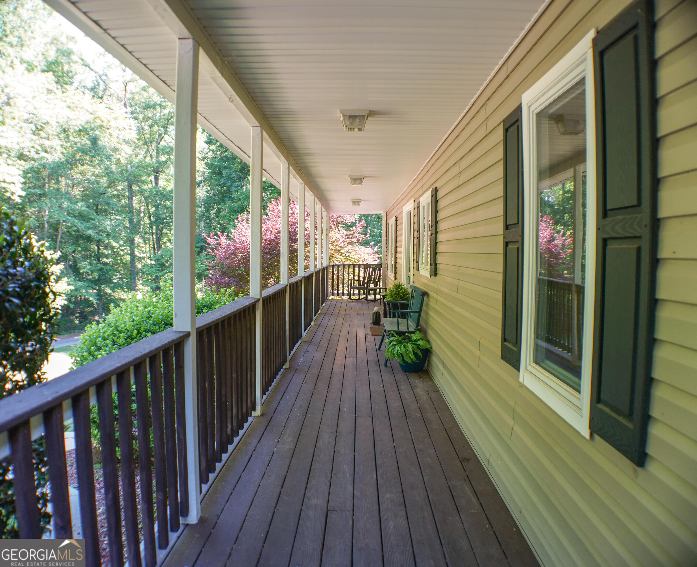 335 Winding Stream Trail Property Photo 3