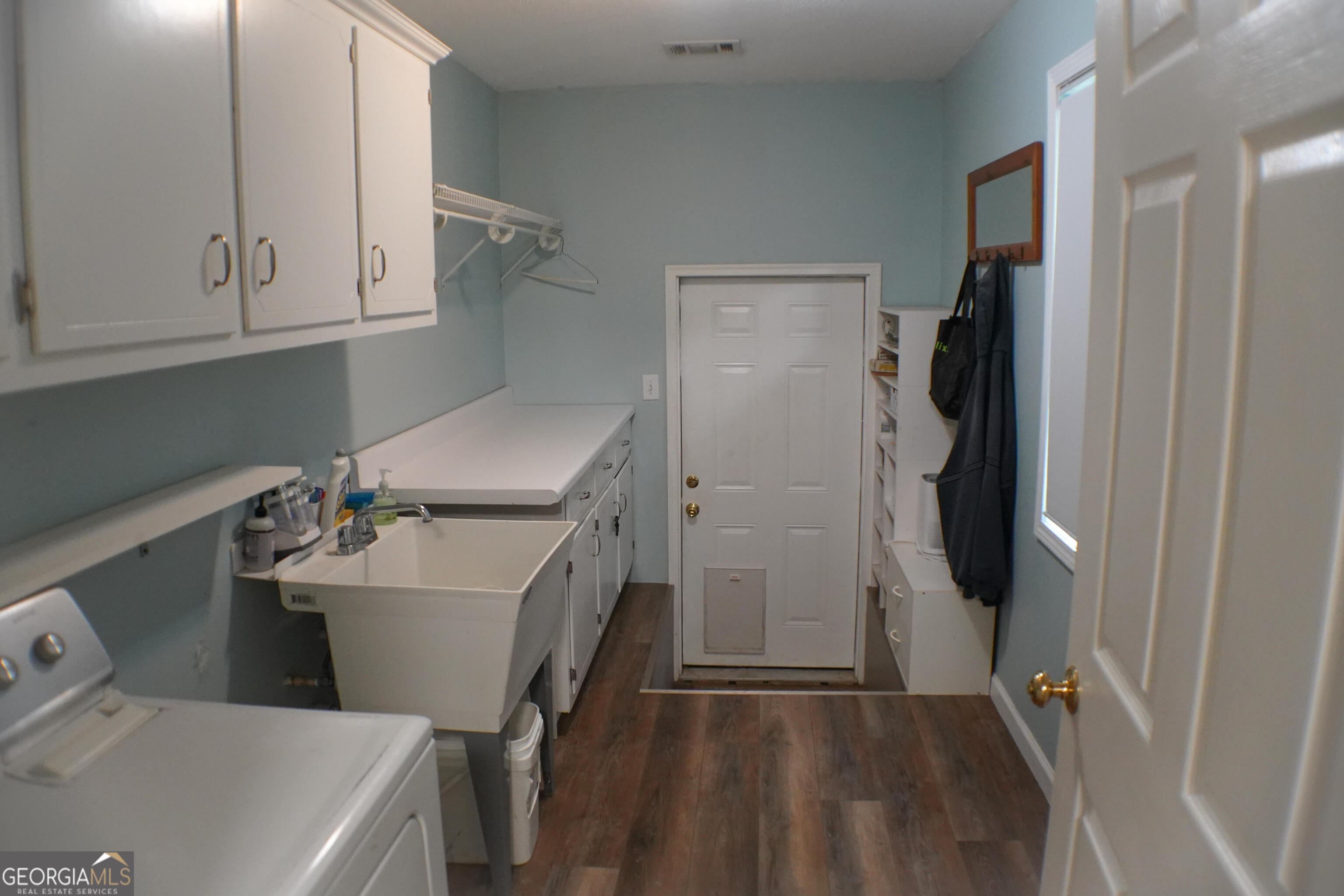 335 Winding Stream Trail Property Photo 17