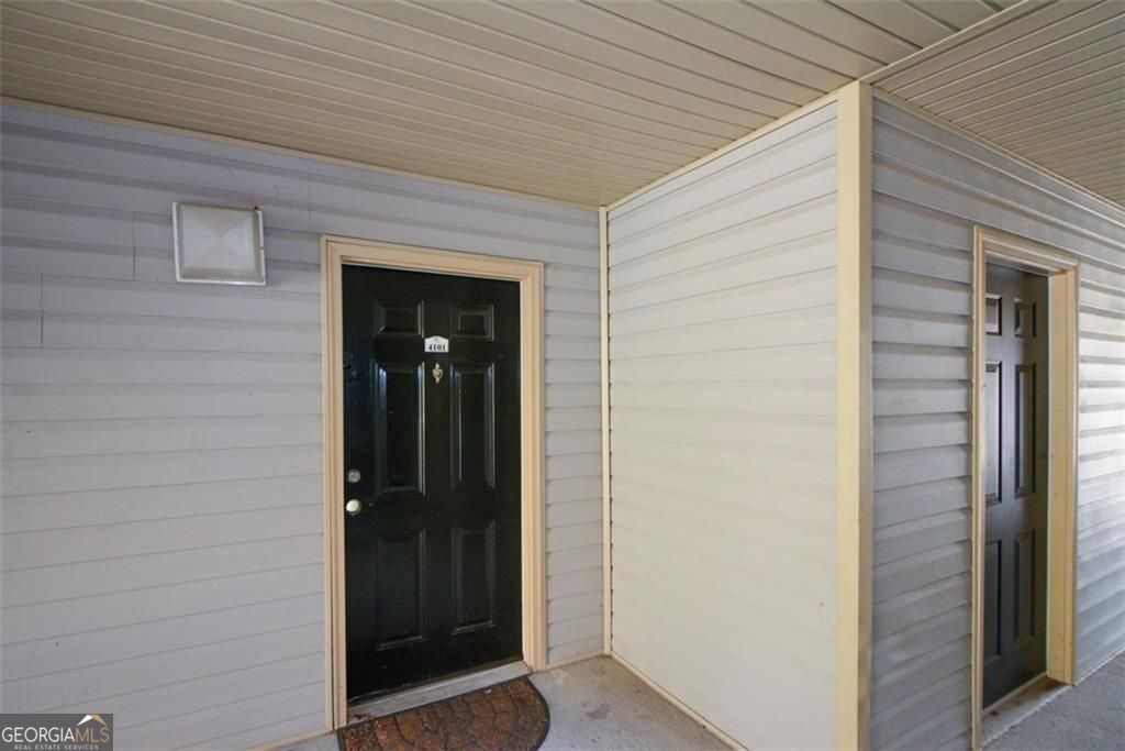 4101 Fairington Club Drive # 4101 Property Photo 5