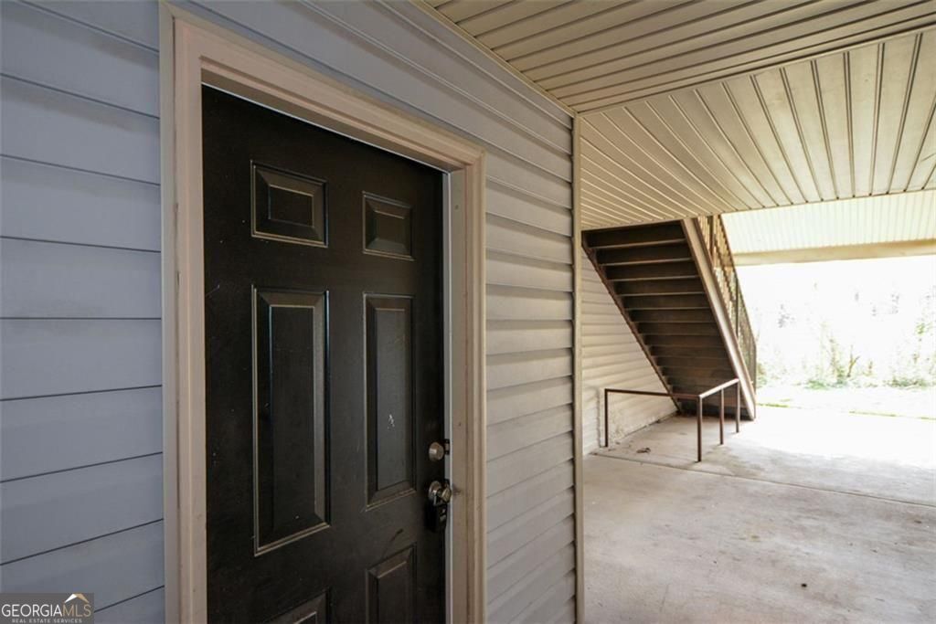 4103 Fairington Club Drive Property Photo 3