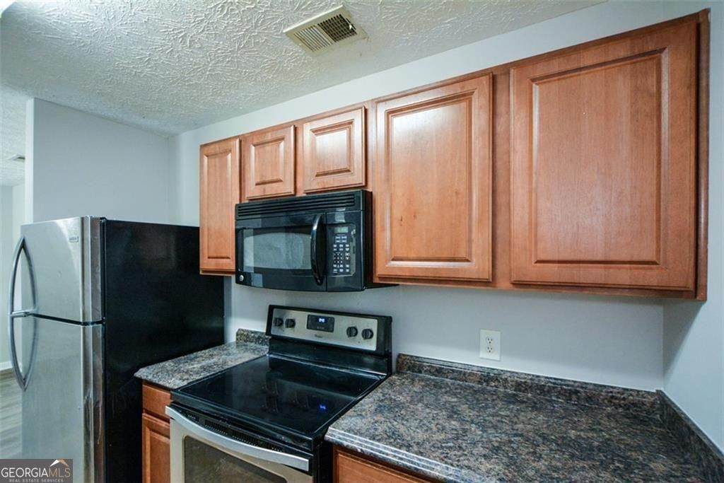 4103 Fairington Club Drive Property Photo 23