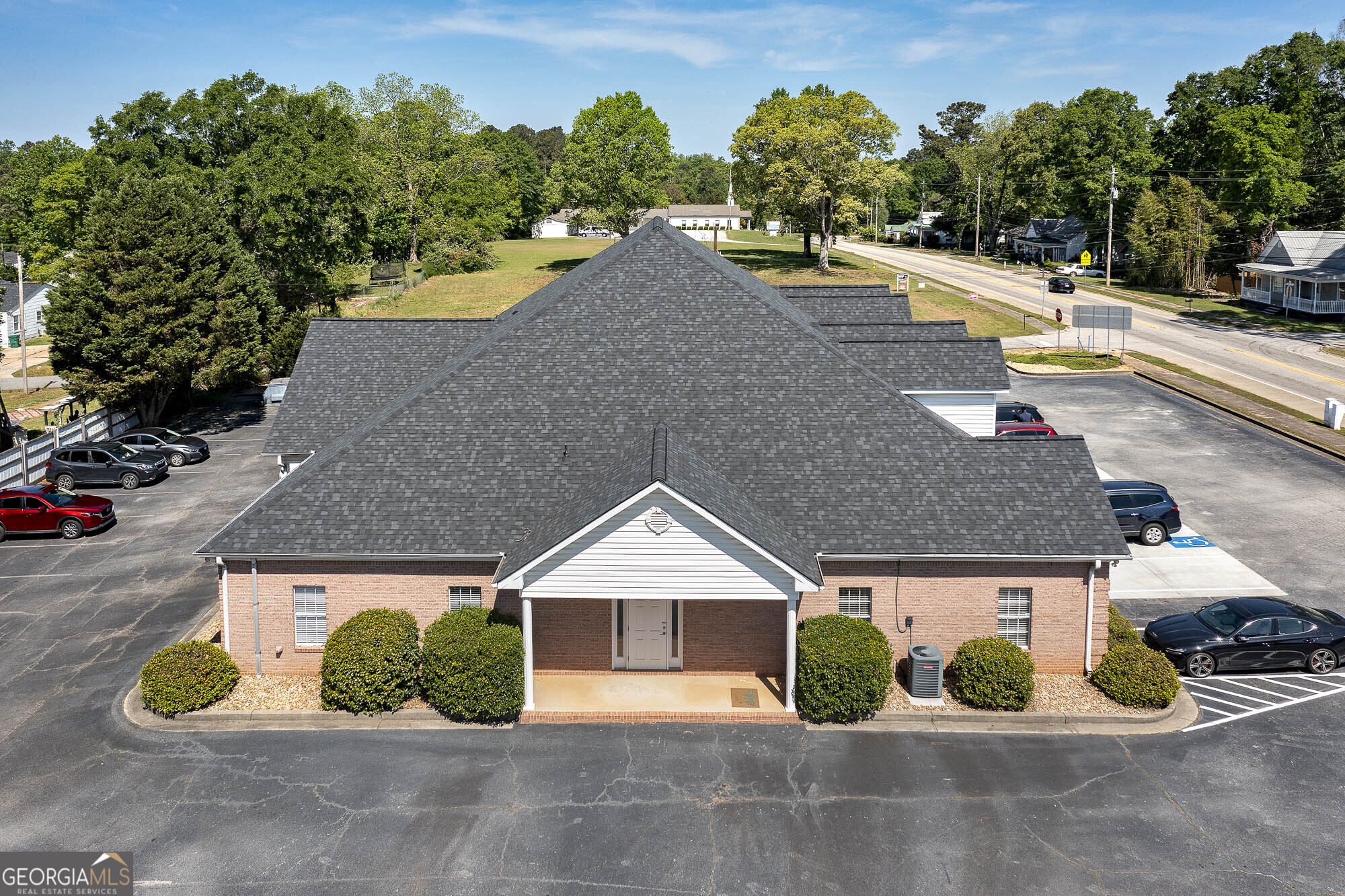 261 Brookwood Avenue # D Property Photo 4