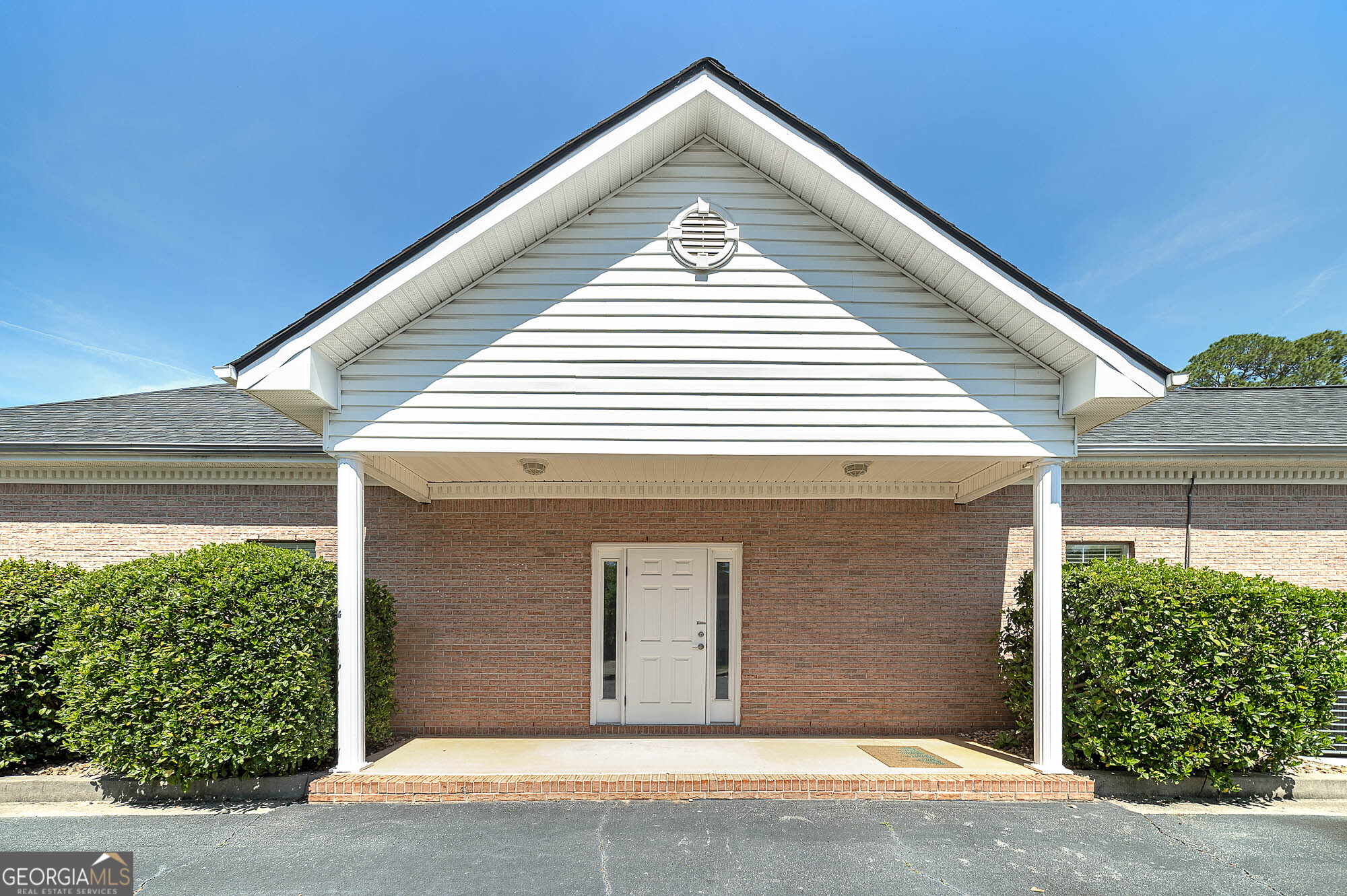 261 Brookwood Avenue # D Property Photo 8