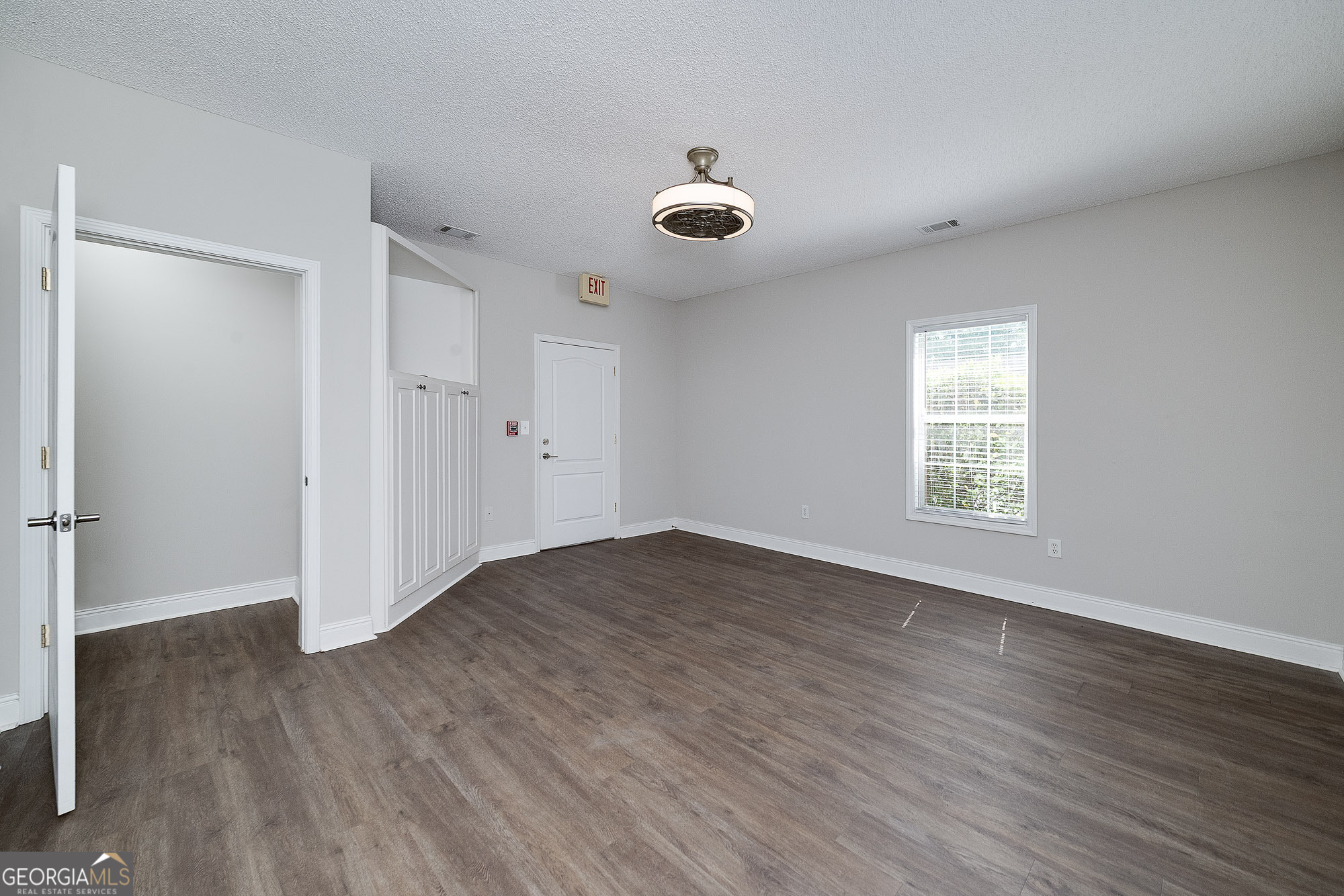 261 Brookwood Avenue # D Property Photo 15