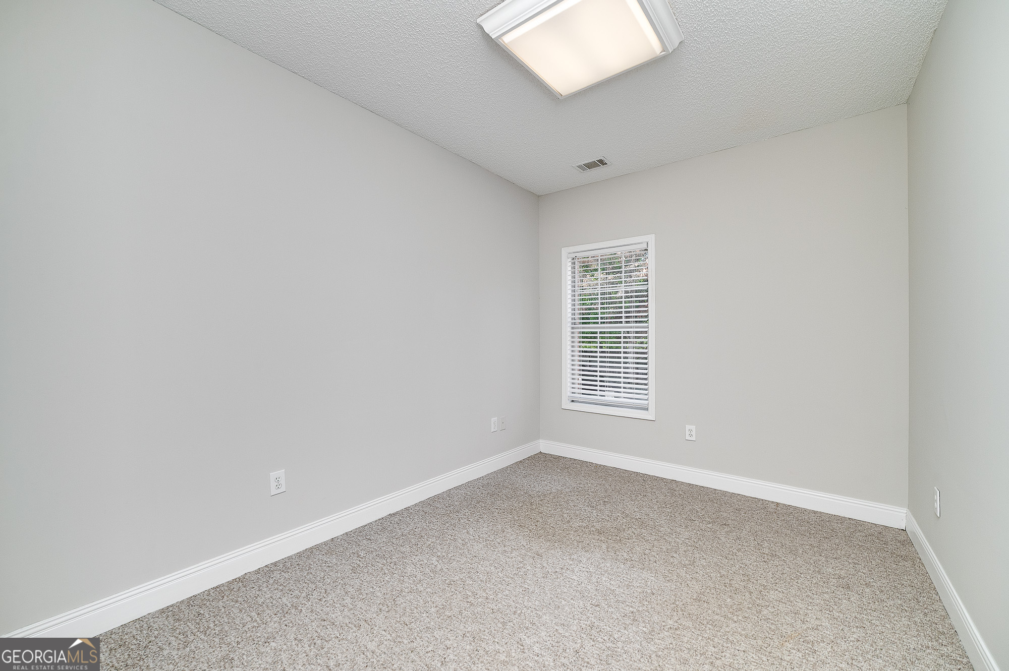 261 Brookwood Avenue # D Property Photo 18