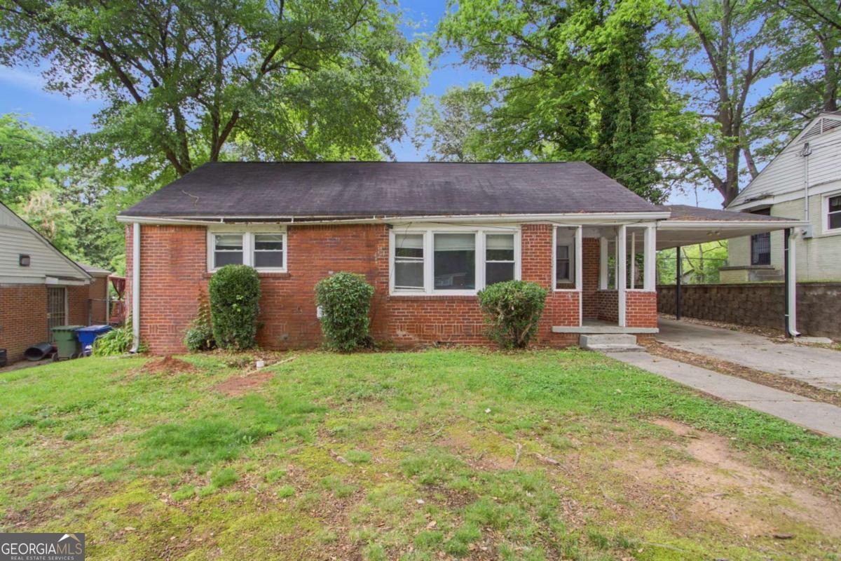 1837 Oakmont Drive Nw Property Photo 2