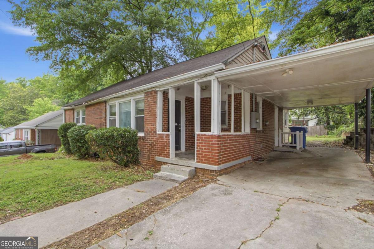 1837 Oakmont Drive Nw Property Photo 4