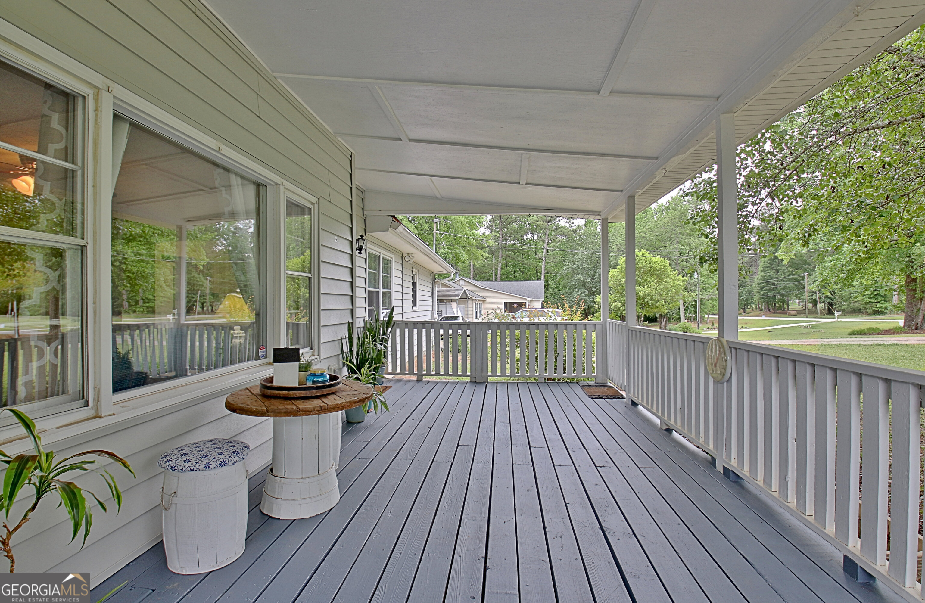 70 Moore Road Property Photo 7
