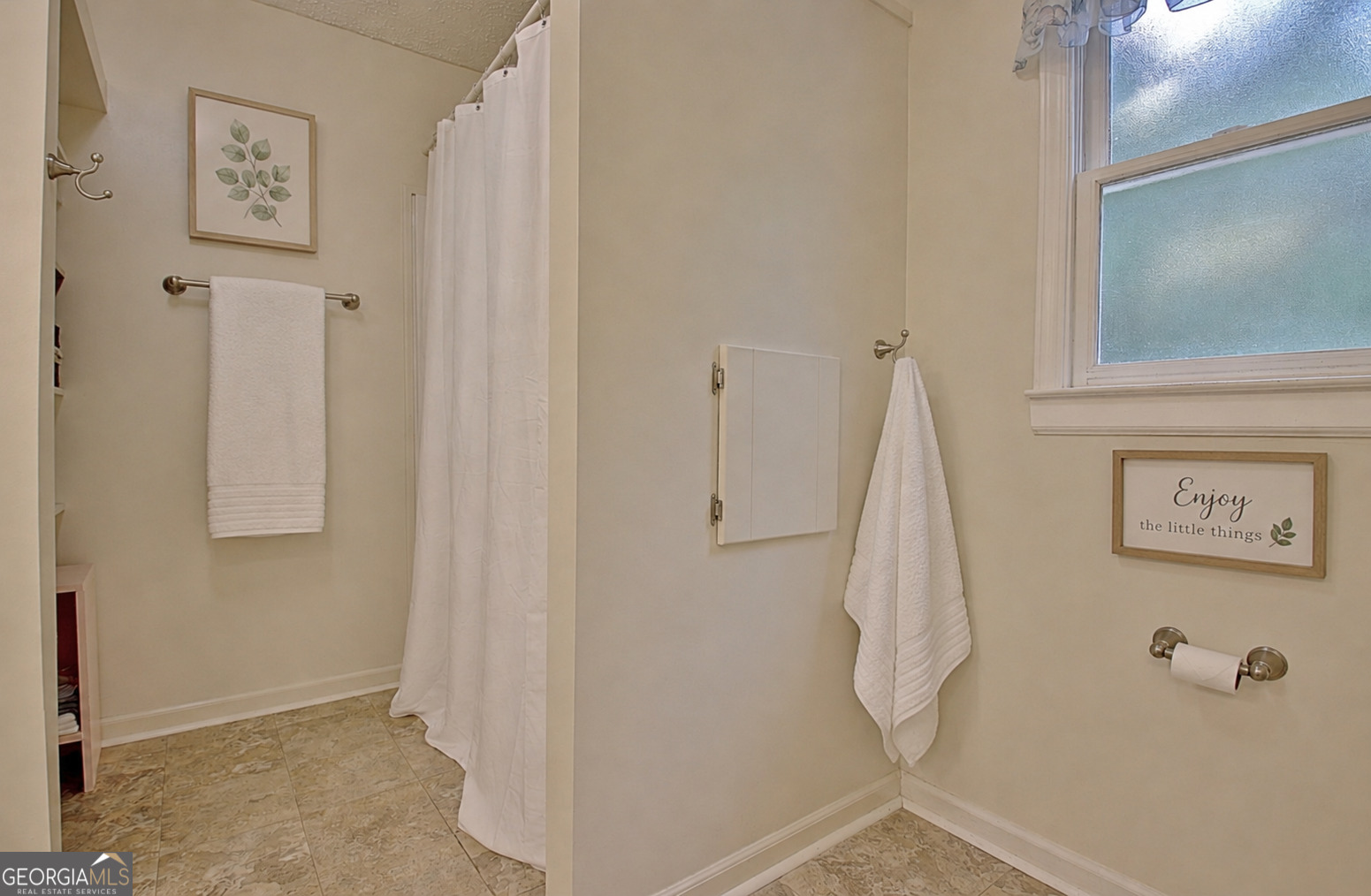 70 Moore Road Property Photo 29