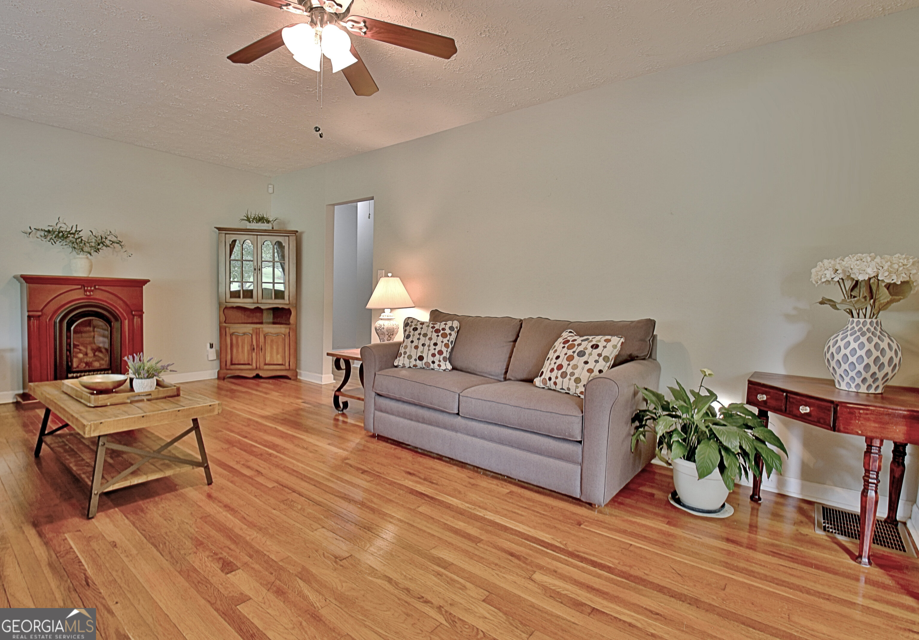 70 Moore Road Property Photo 30