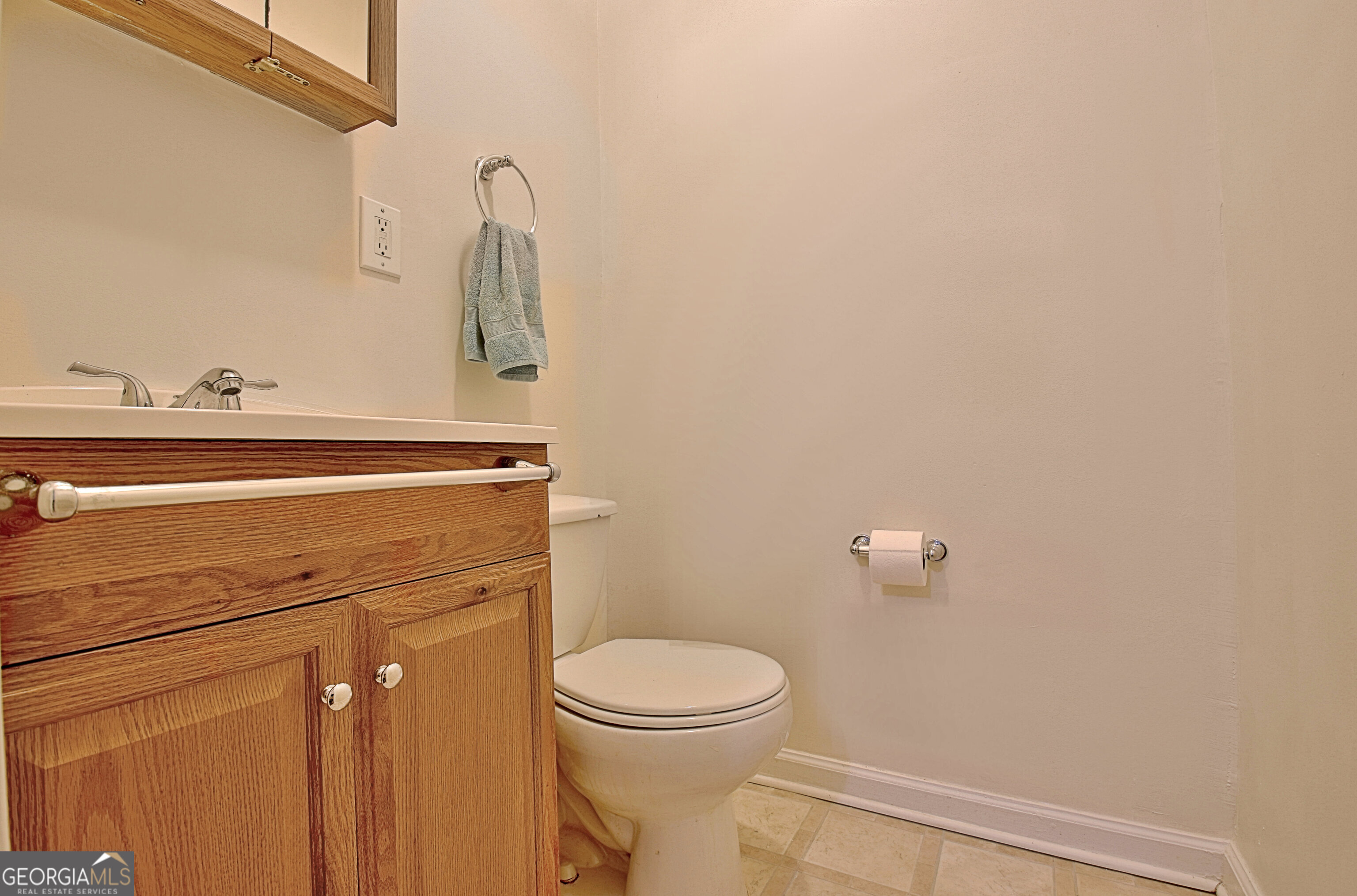 70 Moore Road Property Photo 38