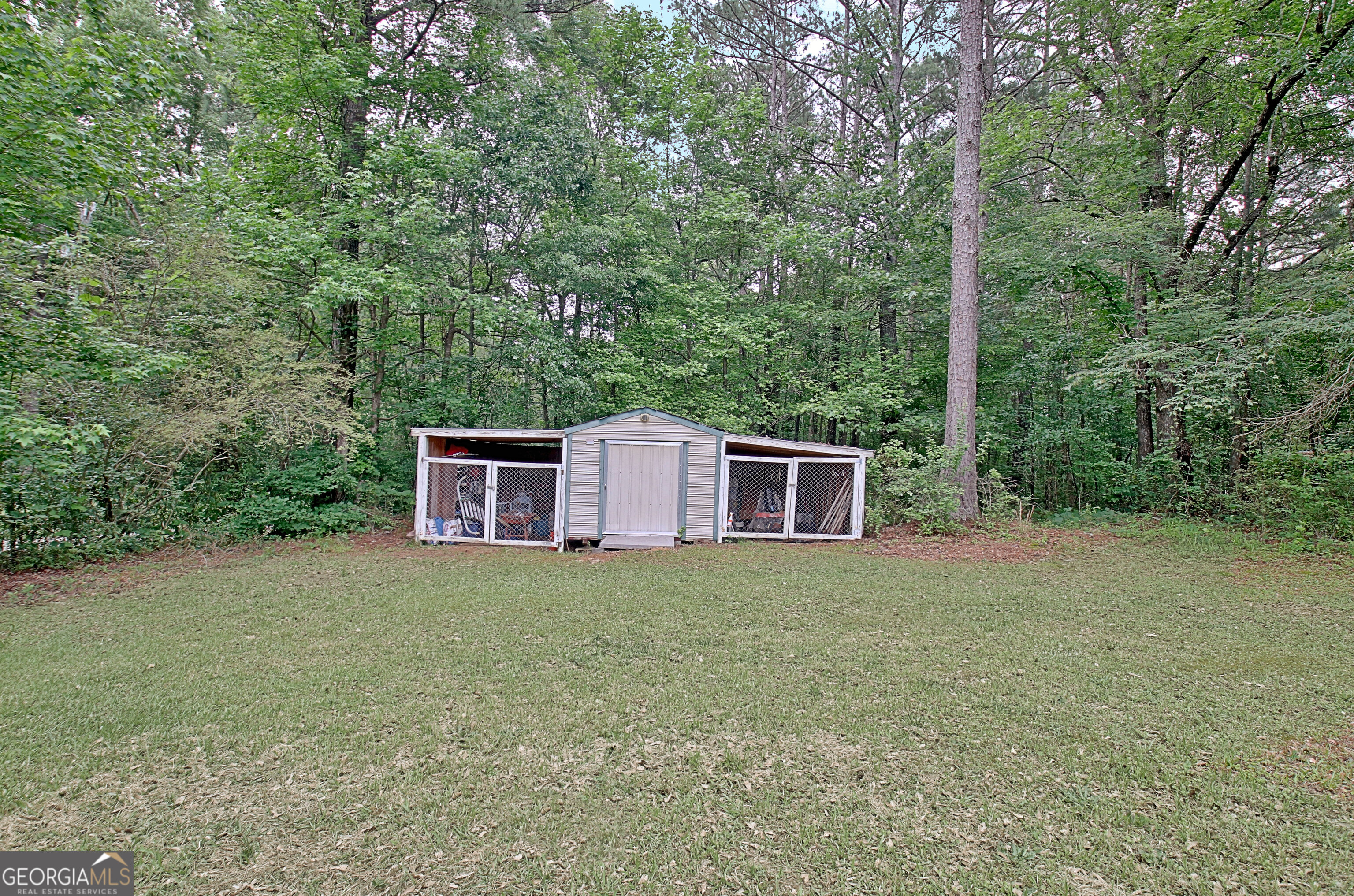 70 Moore Road Property Photo 44