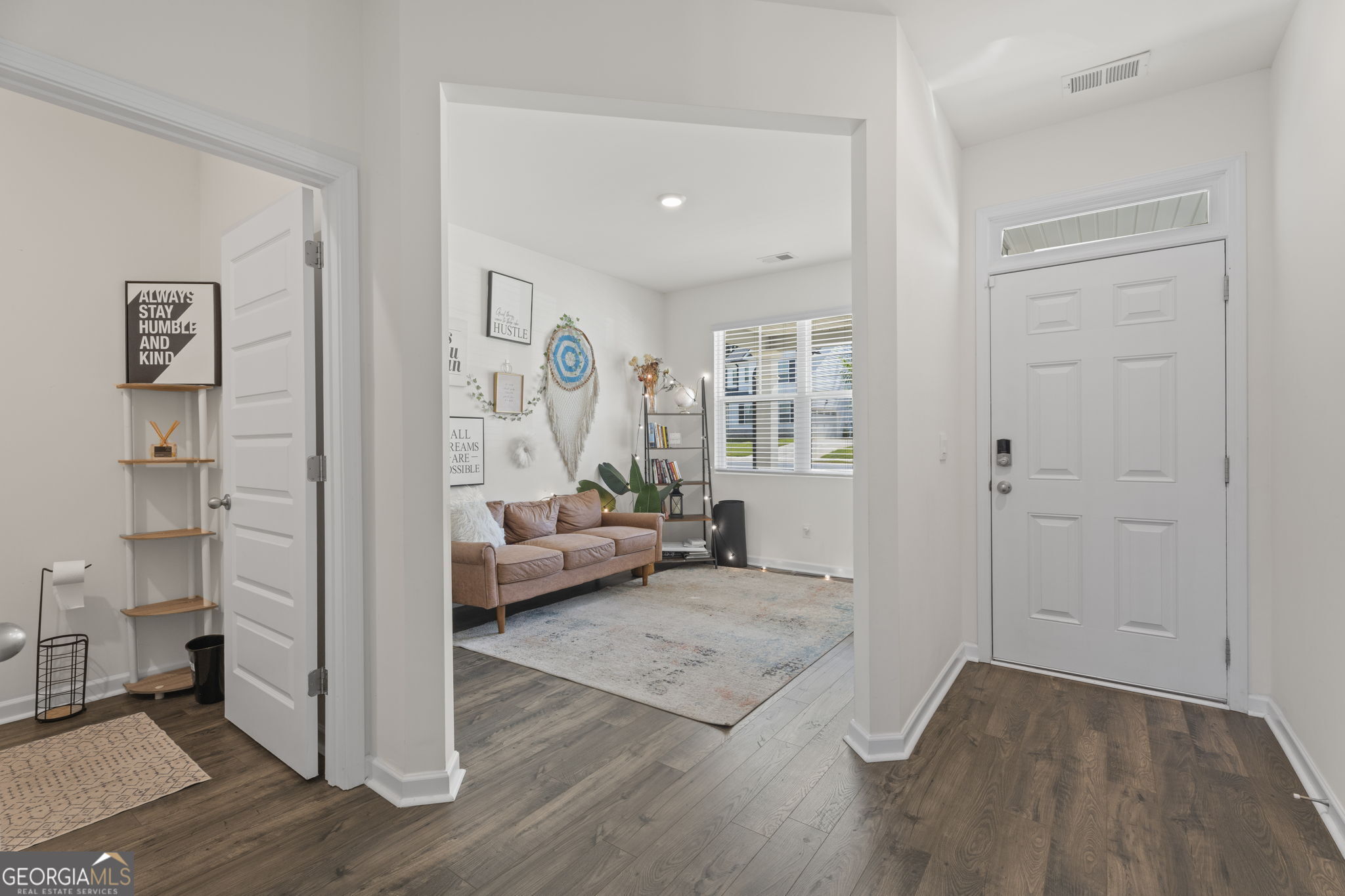 249 Friendship Oak Way Property Photo 3