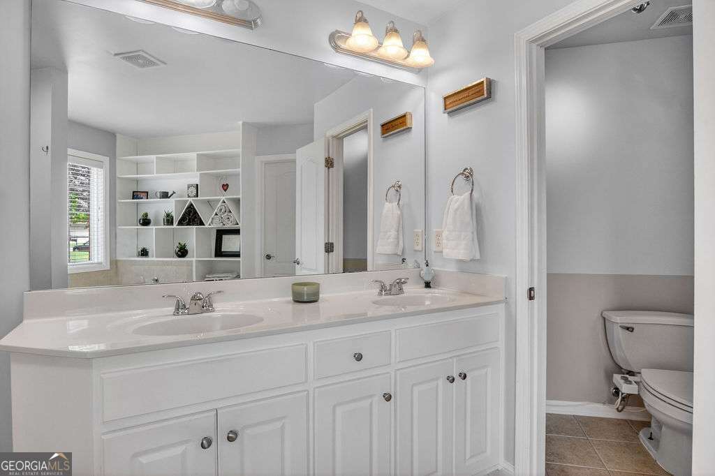 1040 Sapphire Trail Property Photo 24