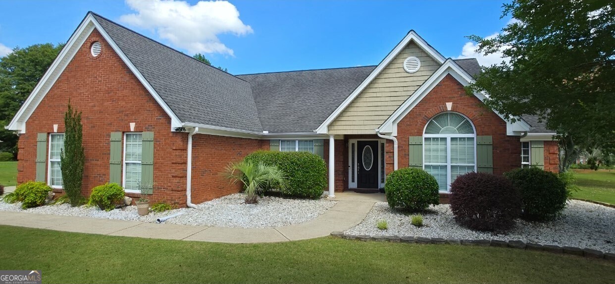 1040 Sapphire Trail Property Photo 40