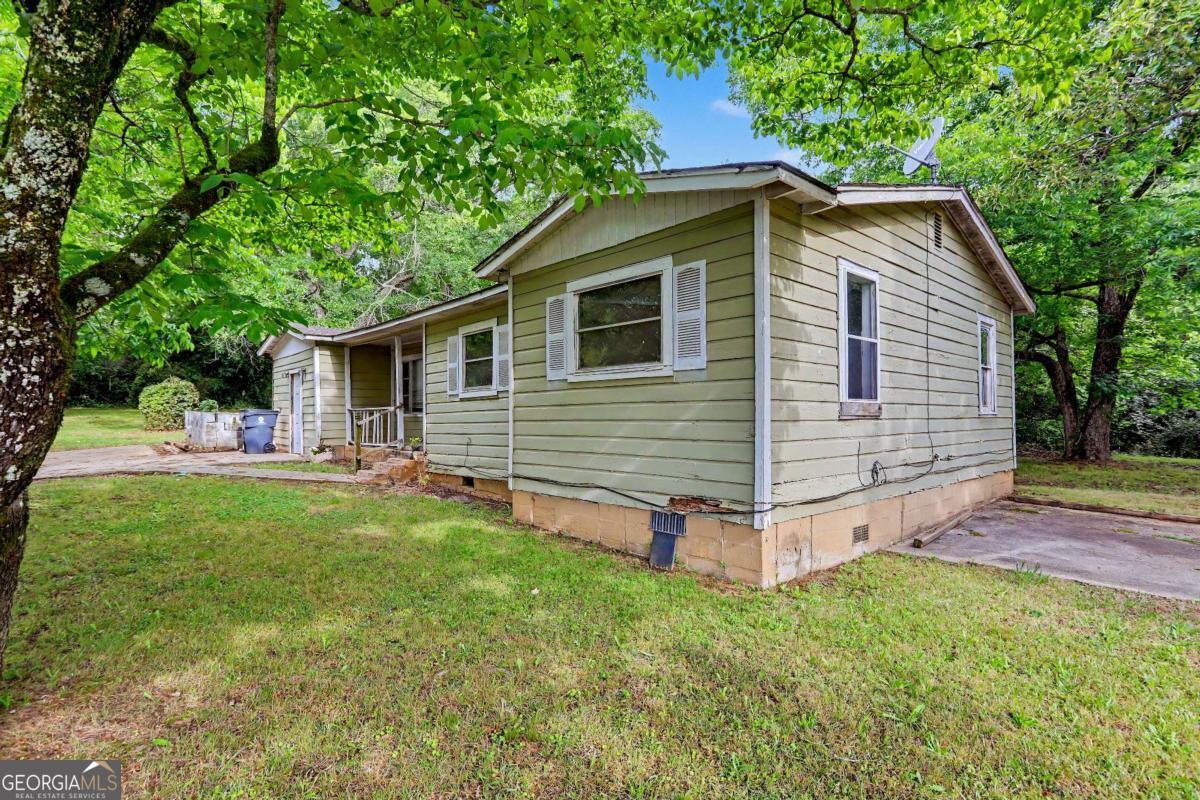700 Griffin Street Property Photo 2