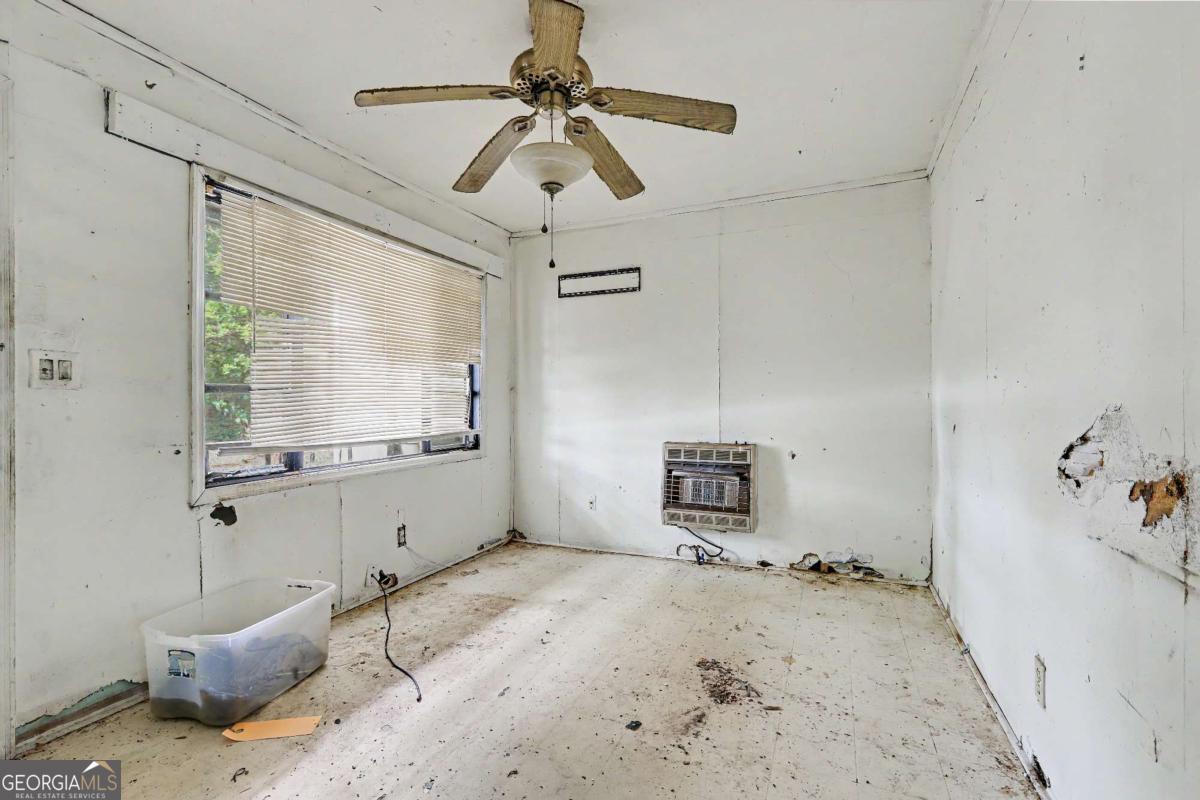 700 Griffin Street Property Photo 4