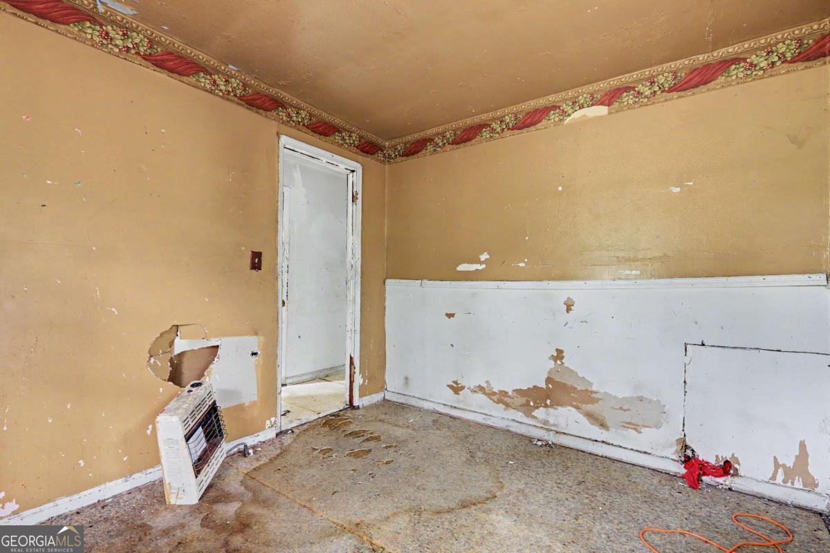 700 Griffin Street Property Photo 11
