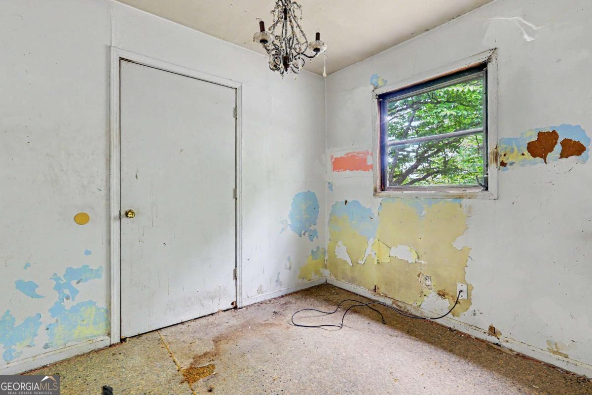 700 Griffin Street Property Photo 14