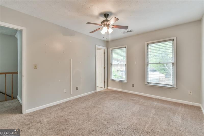 3515 Nutmeg Drive Property Photo 14