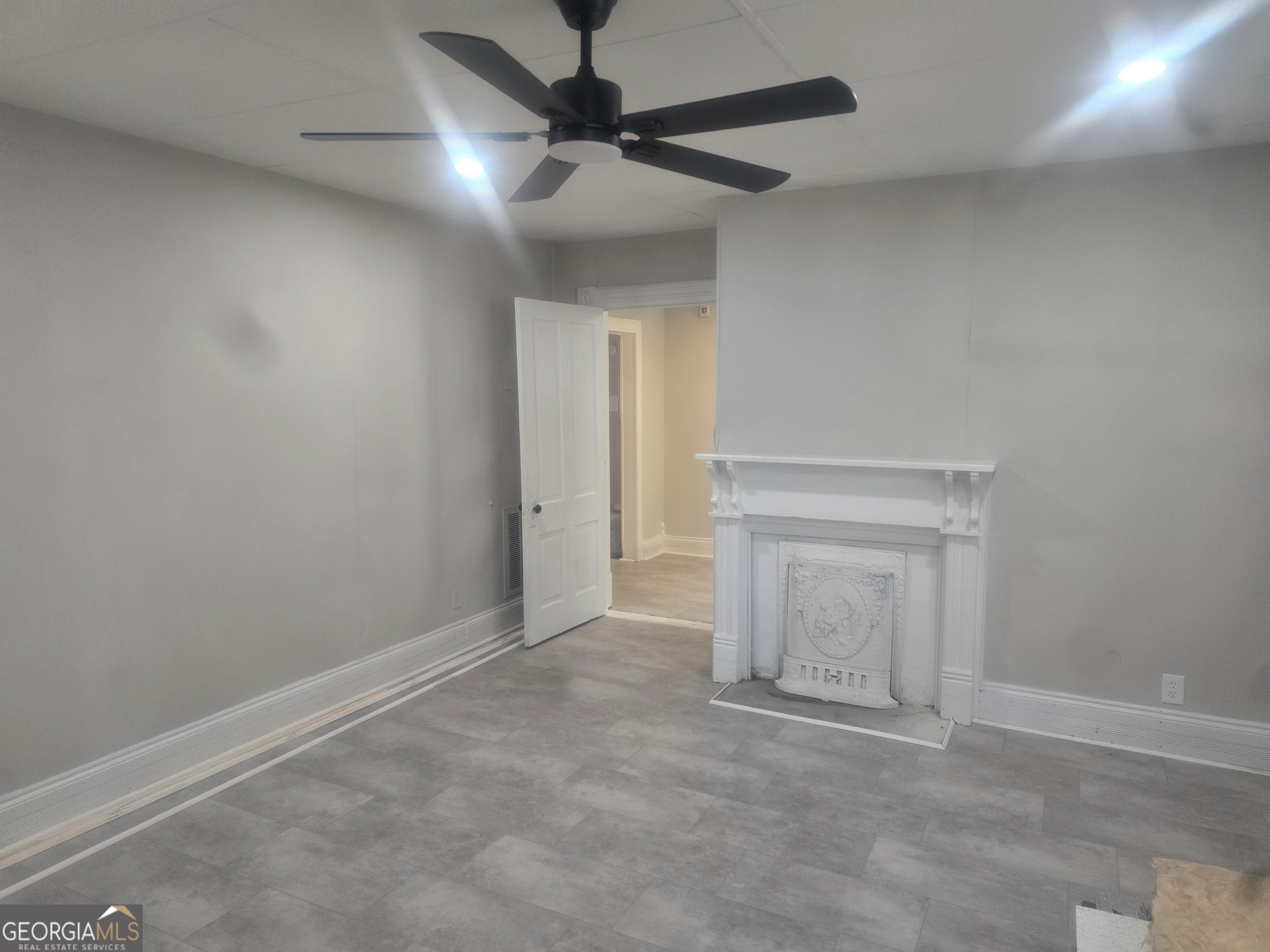 702 N Franklin Street Property Photo 10